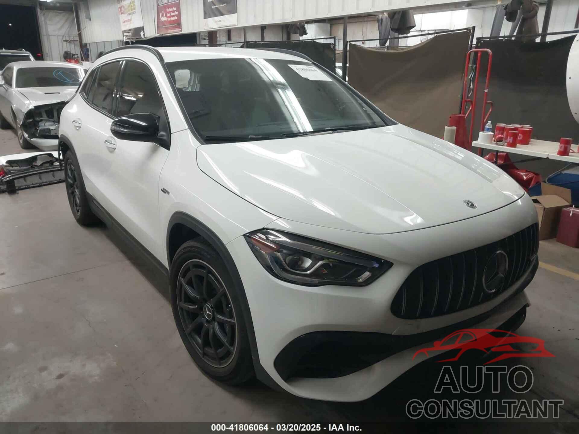 MERCEDES-BENZ AMG GLA 45 2021 - W1N4N5DB4MJ218155
