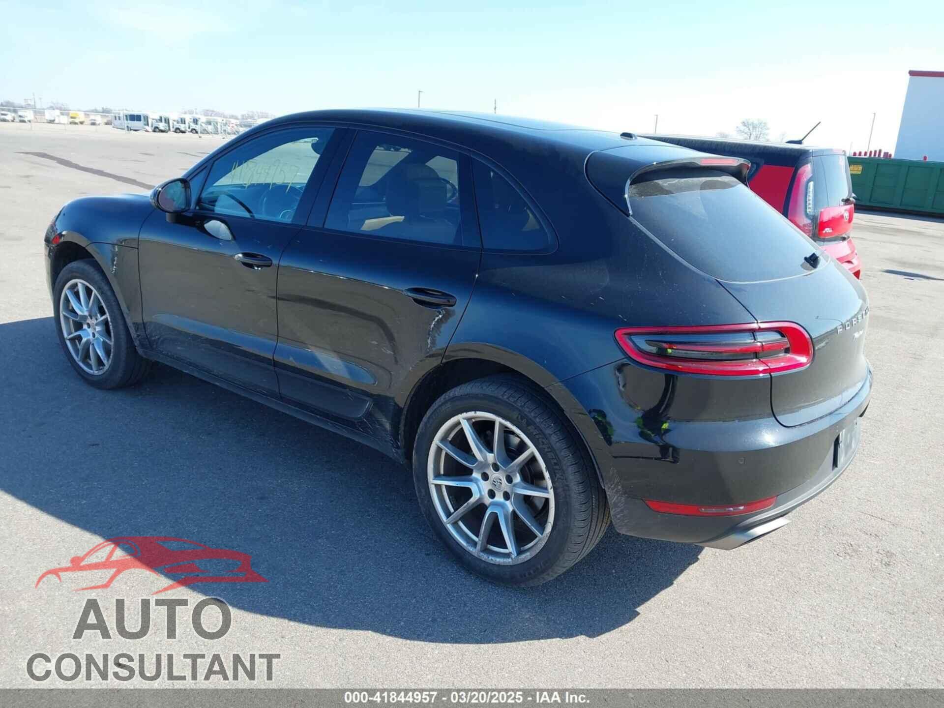 PORSCHE MACAN 2017 - WP1AA2A59HLB05748