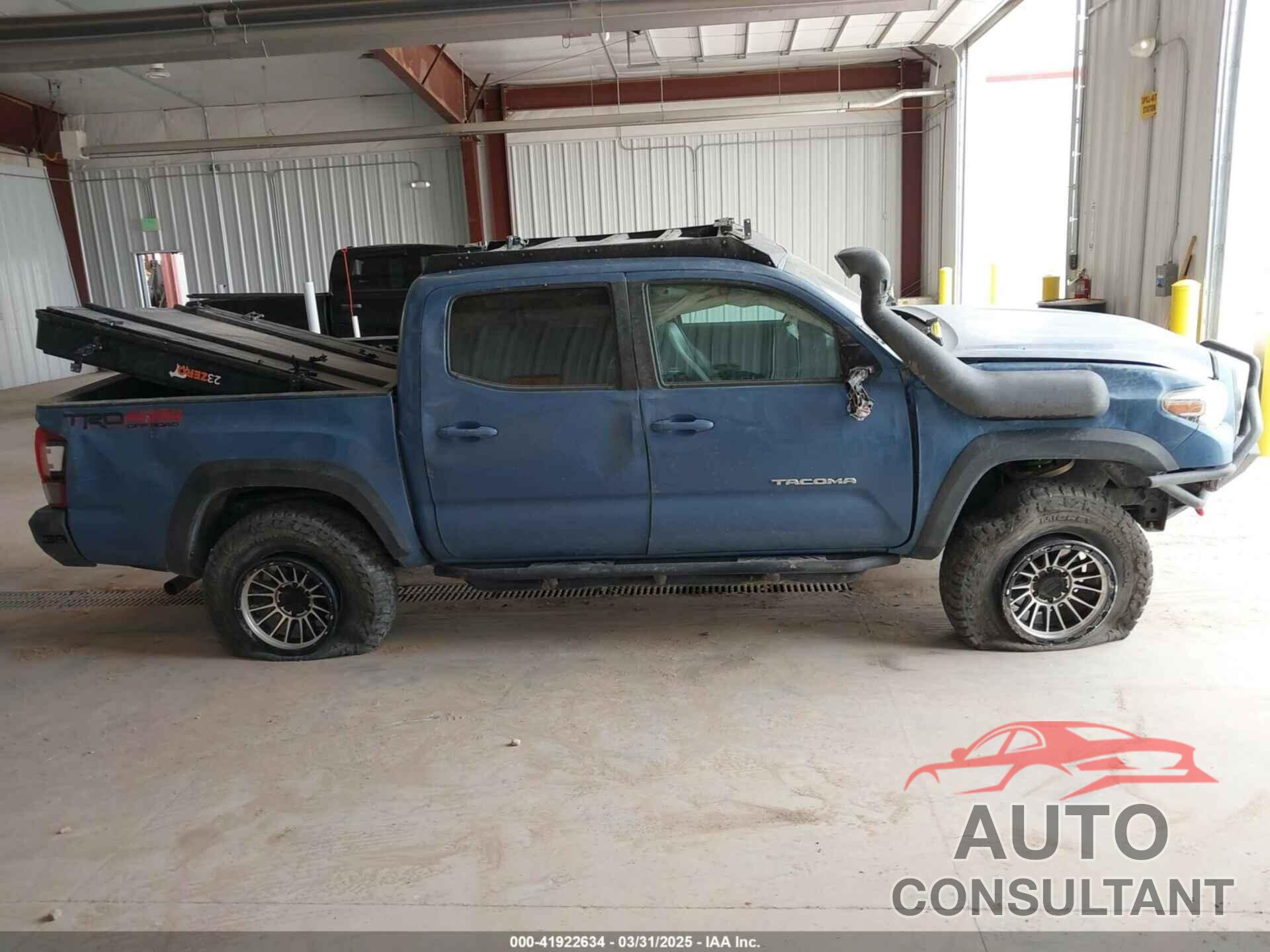 TOYOTA TACOMA 2019 - 3TMCZ5AN6KM194530