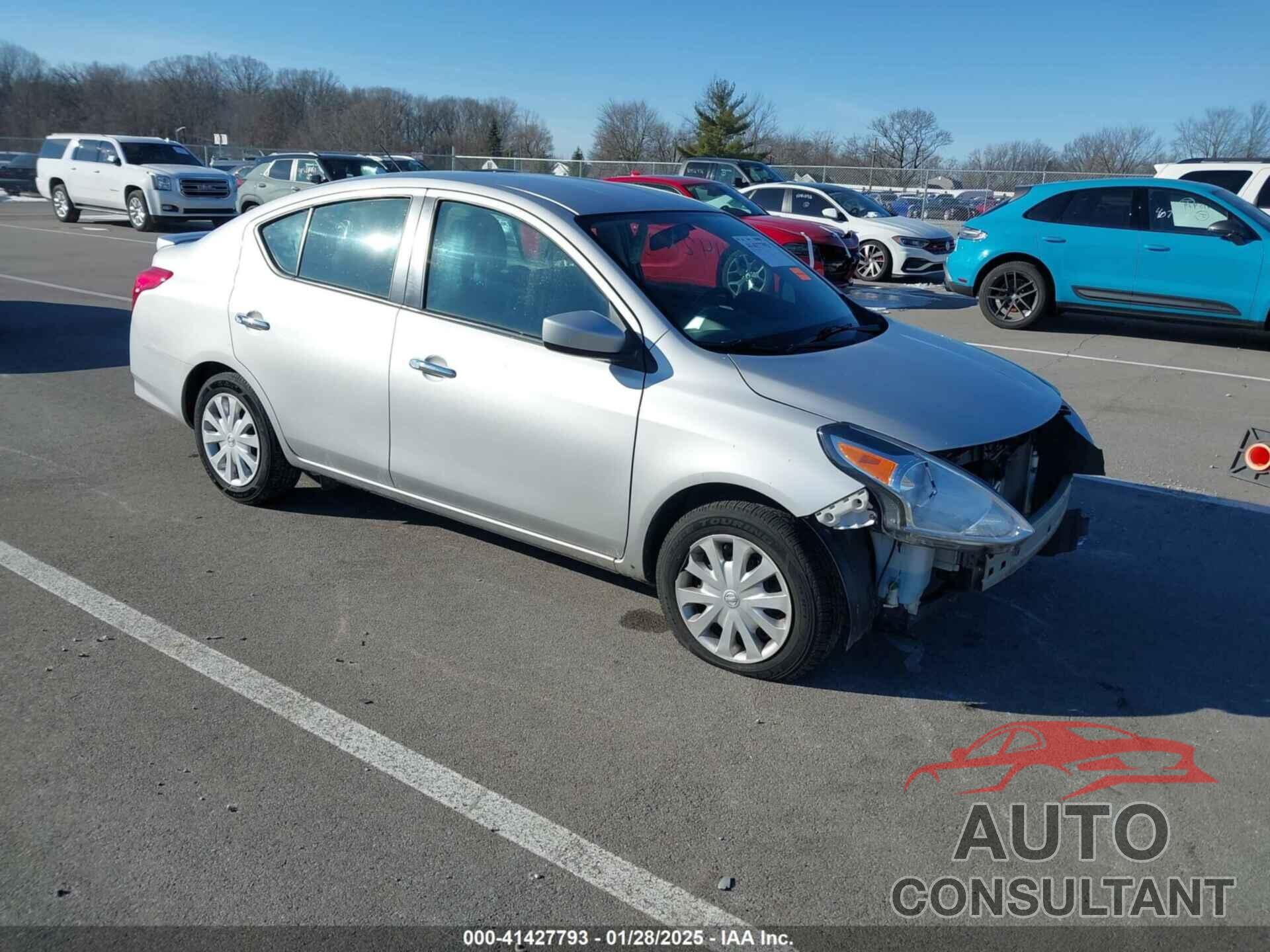 NISSAN VERSA 2019 - 3N1CN7AP8KL863446