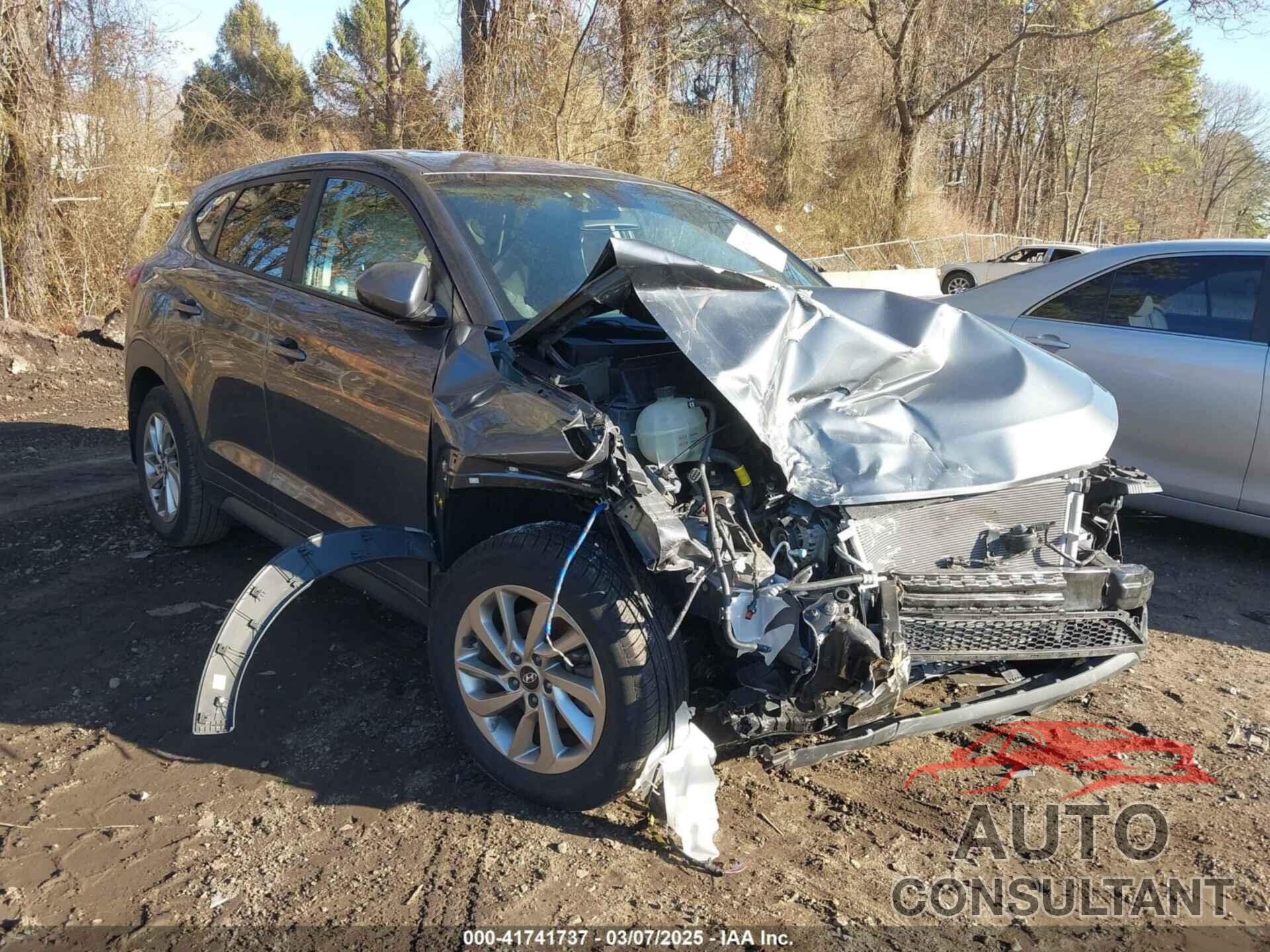 HYUNDAI TUCSON 2018 - KM8J2CA45JU735032