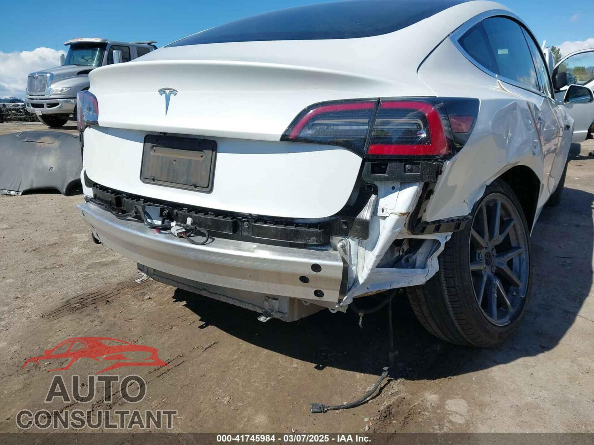 TESLA MODEL 3 2020 - 5YJ3E1EA4LF644967