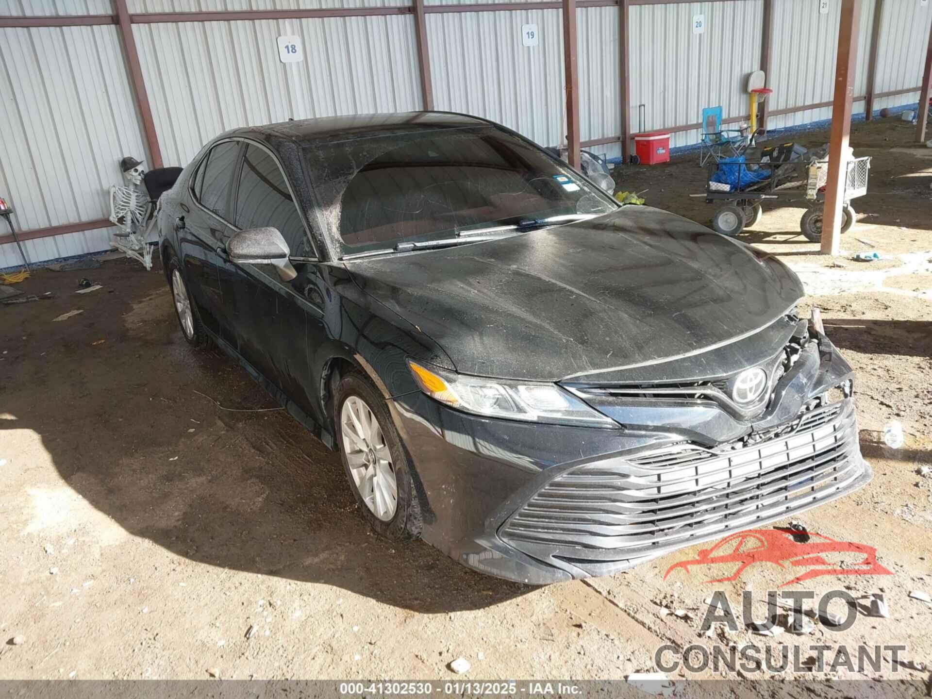 TOYOTA CAMRY 2019 - 4T1B11HK4KU176235