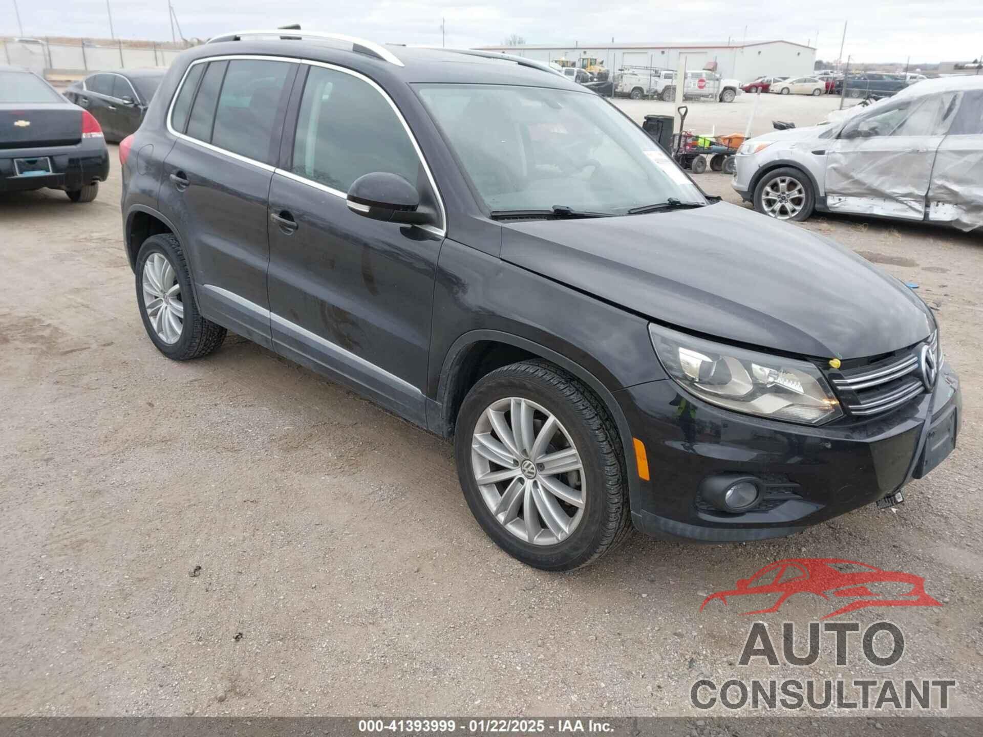 VOLKSWAGEN TIGUAN 2016 - WVGBV7AX9GW566451