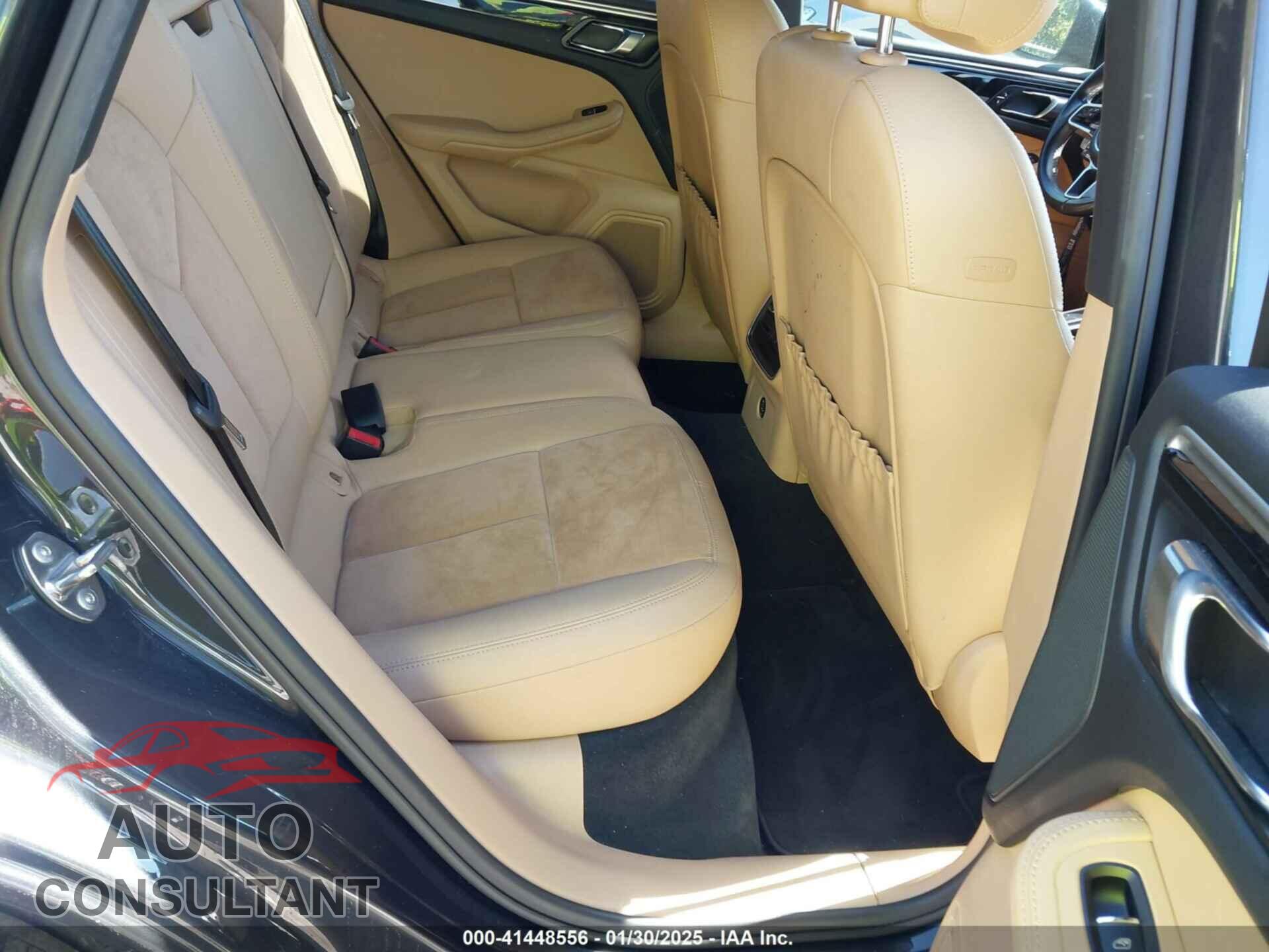 PORSCHE MACAN 2018 - WP1AA2A58JLB08856