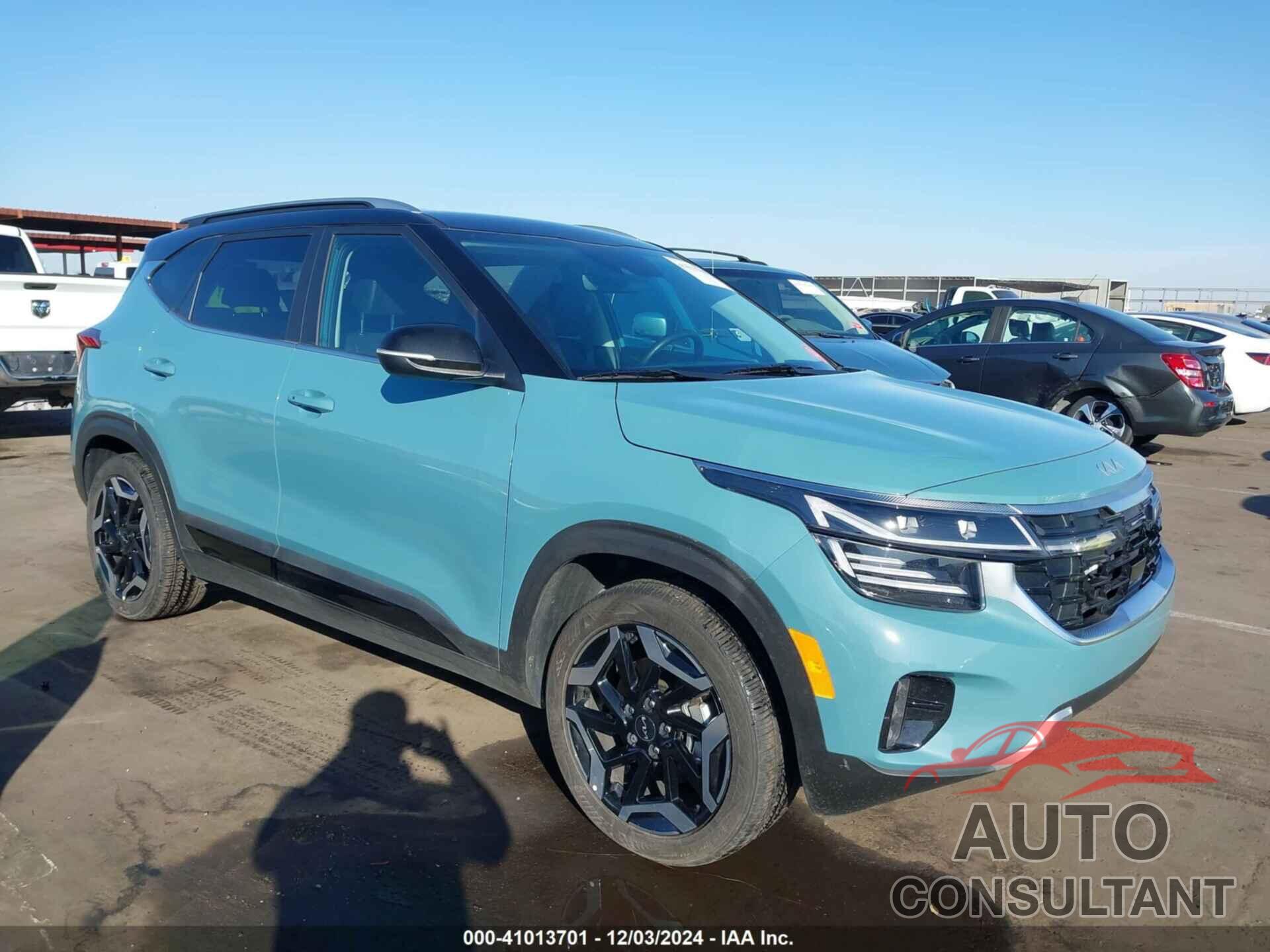 KIA SELTOS 2024 - KNDETCA79R7572974