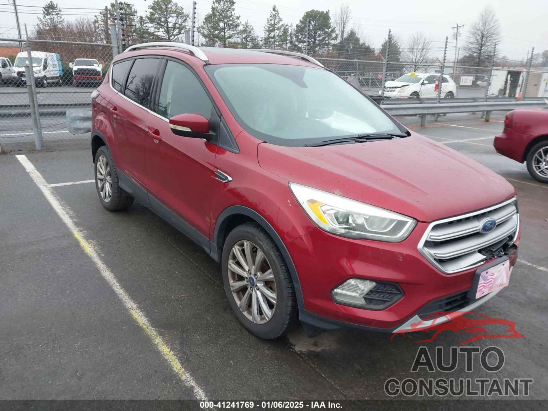 FORD ESCAPE 2017 - 1FMCU9J97HUA11290