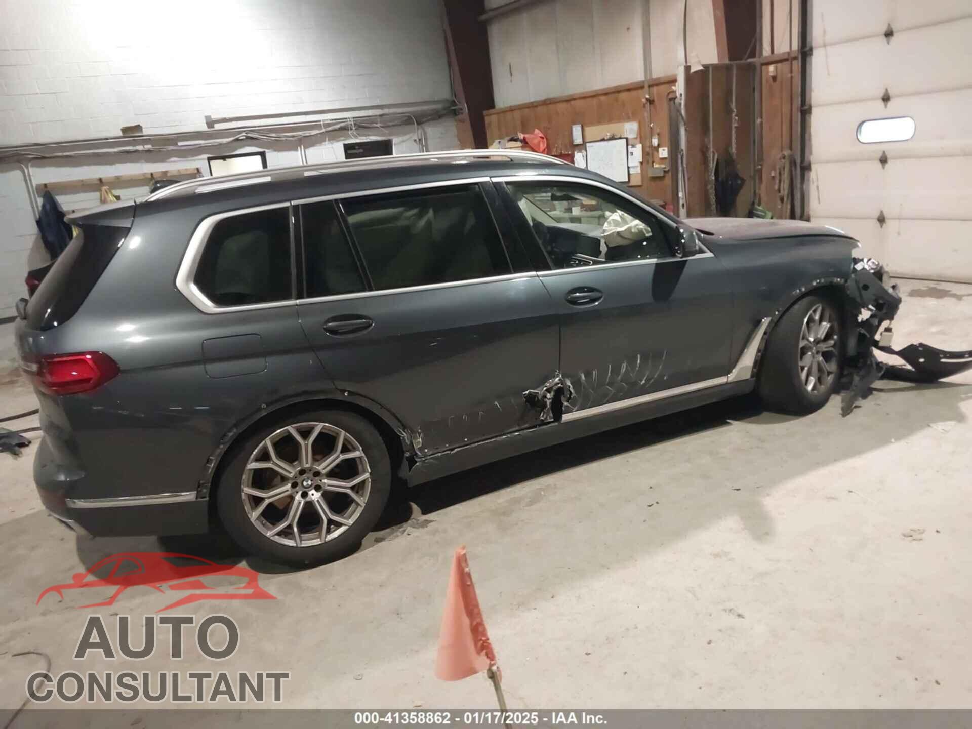 BMW X7 2021 - 5UXCW2C04M9E43533
