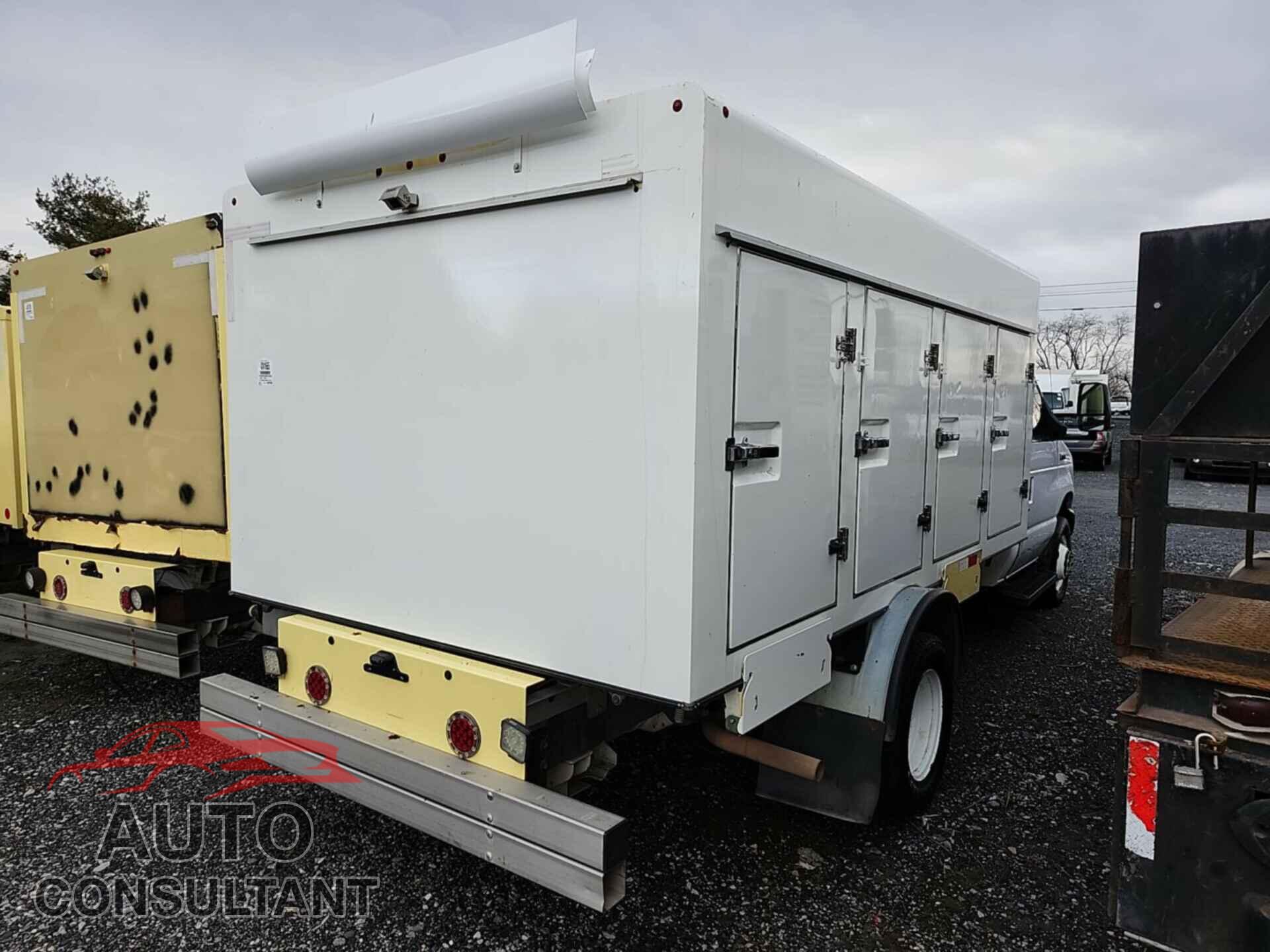 FORD ECONOLINE 2019 - 1FDXE4FSXKDC19264