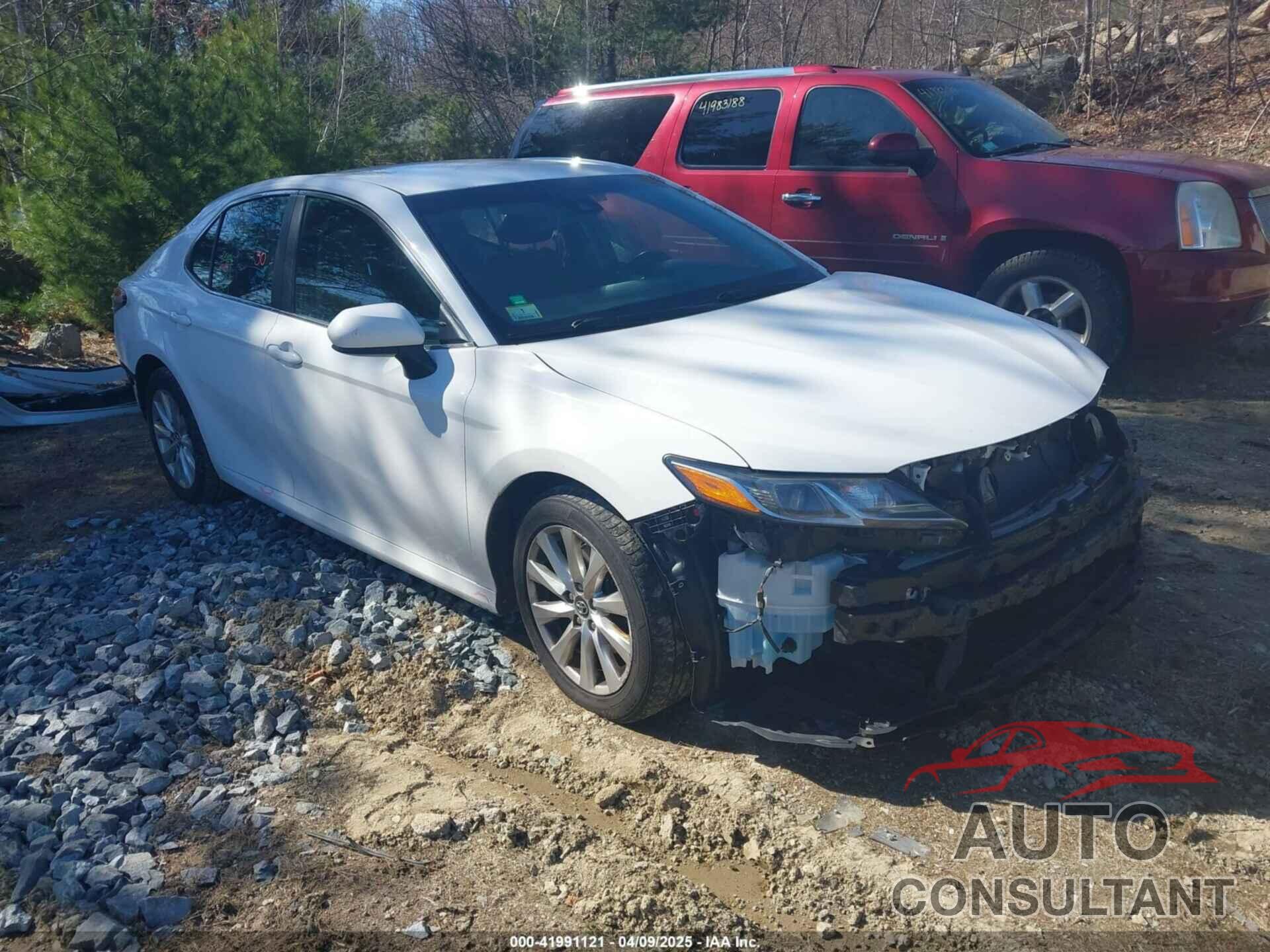 TOYOTA CAMRY 2018 - 4T1B11HKXJU084559