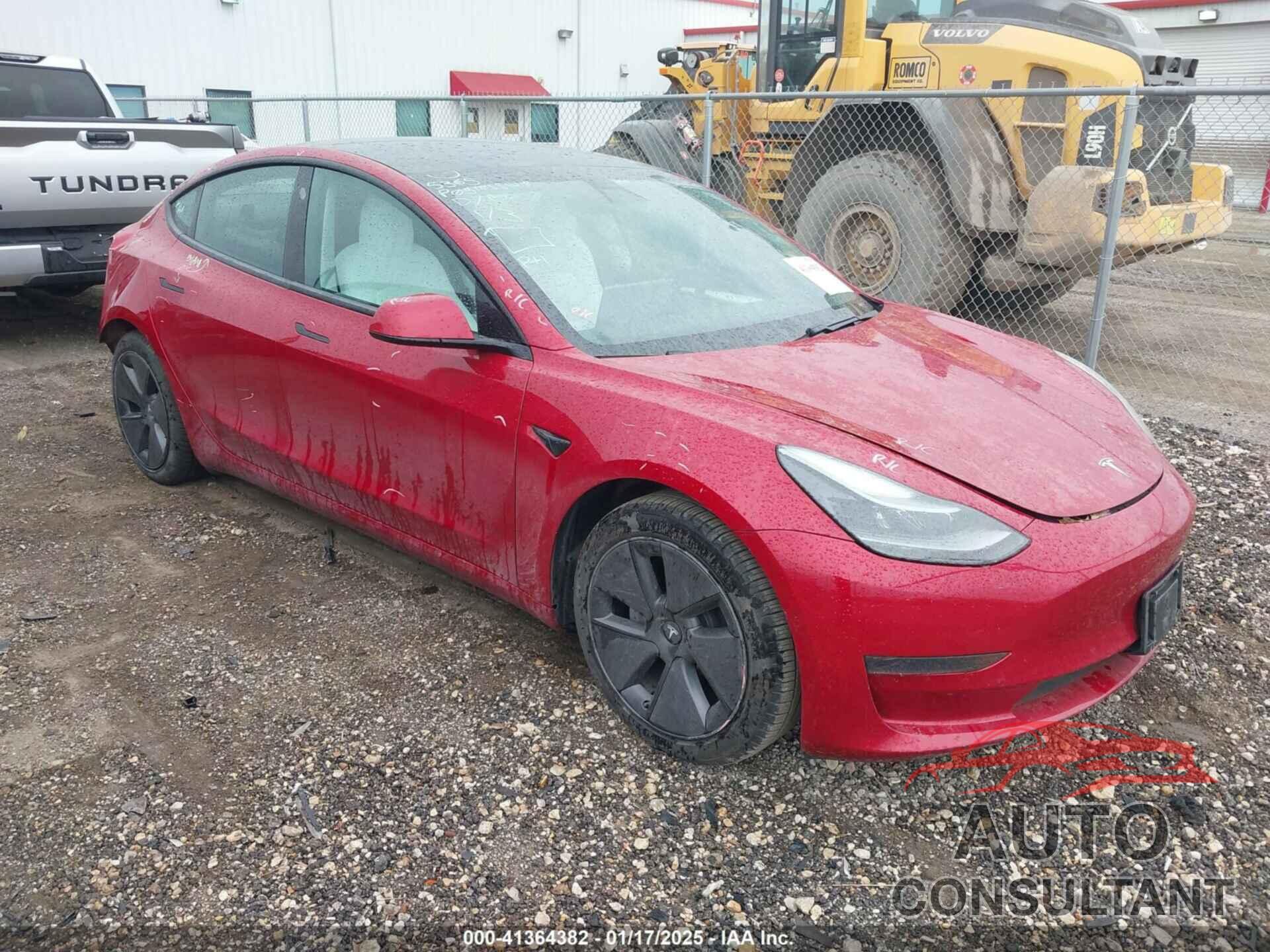 TESLA MODEL 3 2021 - 5YJ3E1EA3MF995032