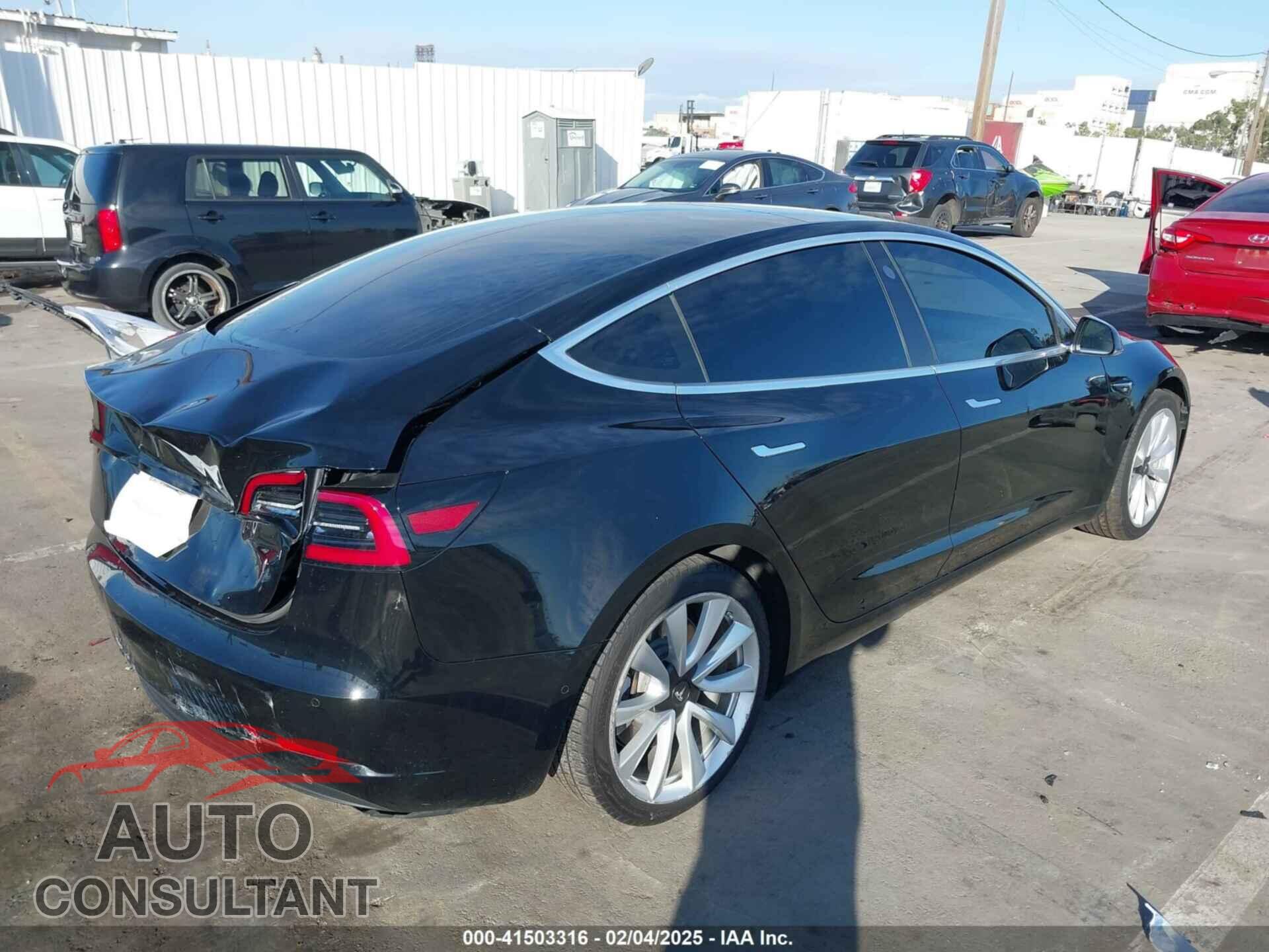 TESLA MODEL 3 2019 - 5YJ3E1EA2KF190829