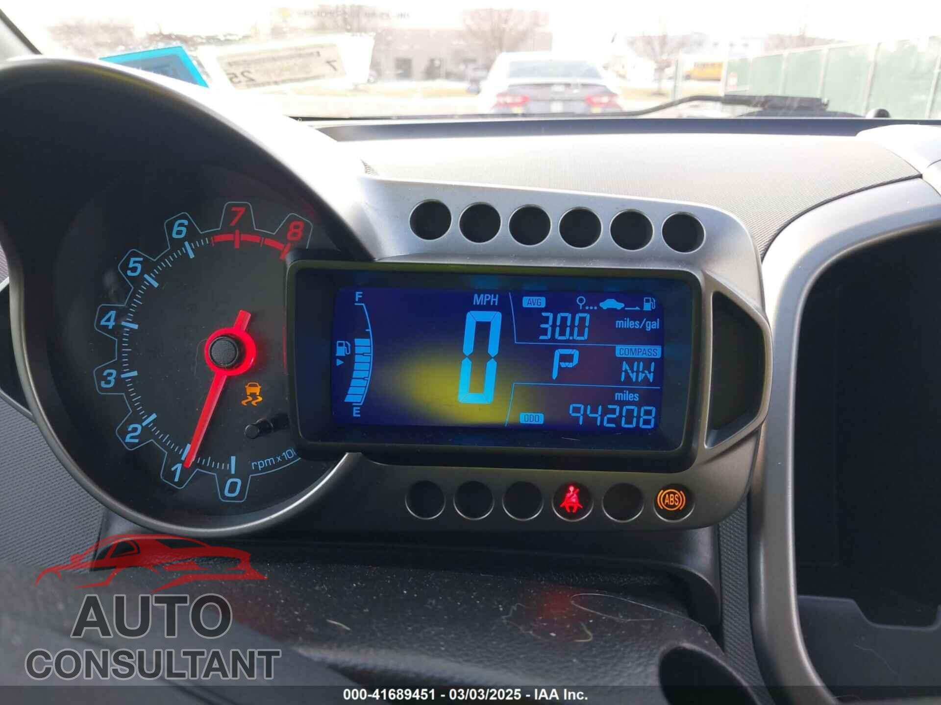 CHEVROLET SONIC 2012 - 1G1JC5SH3C4150153