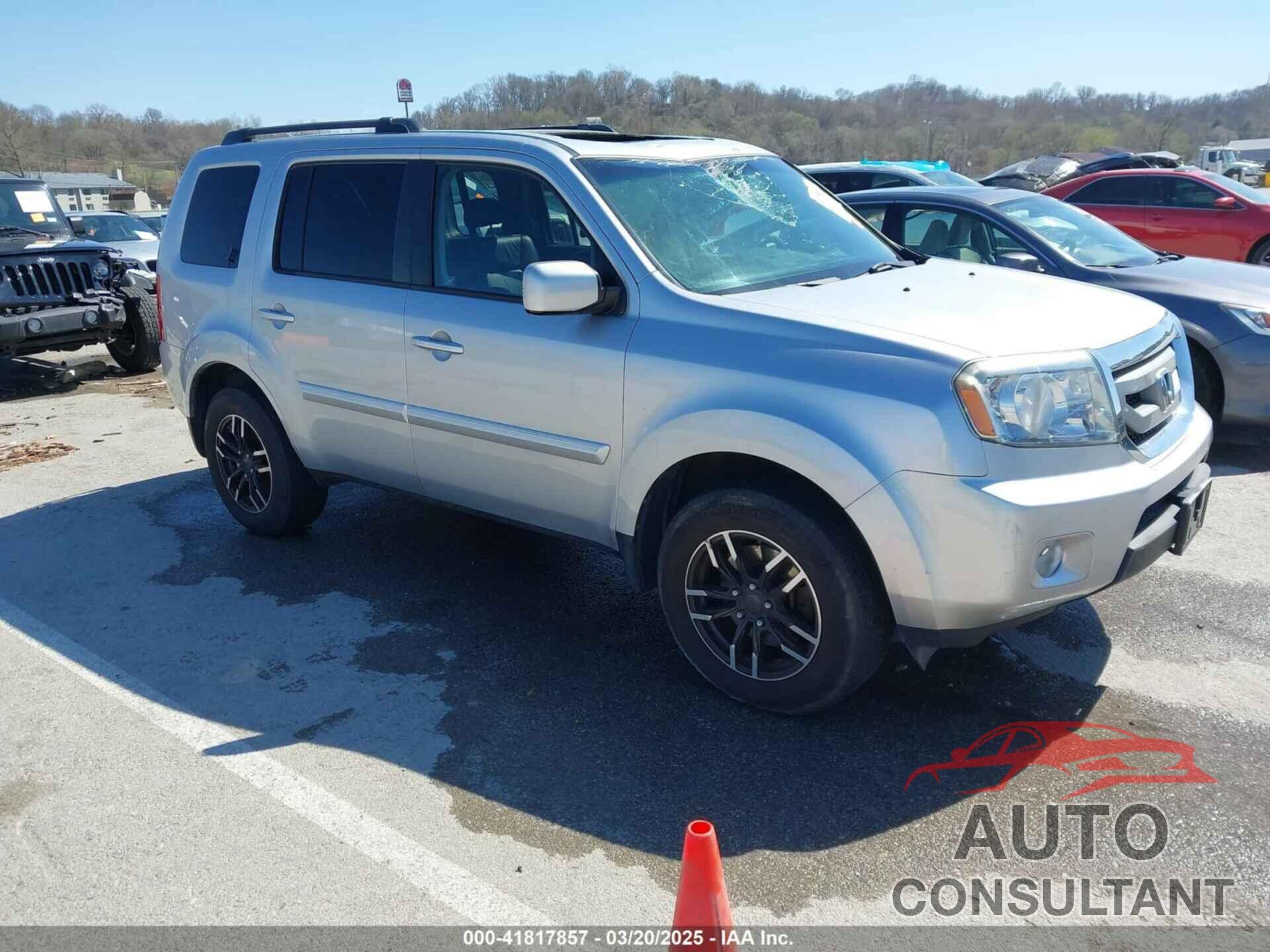 HONDA PILOT 2011 - 5FNYF4H74BB079297