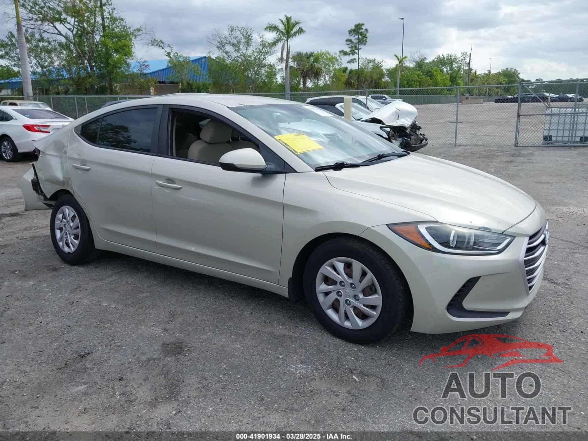 HYUNDAI ELANTRA 2018 - 5NPD74LF2JH295627