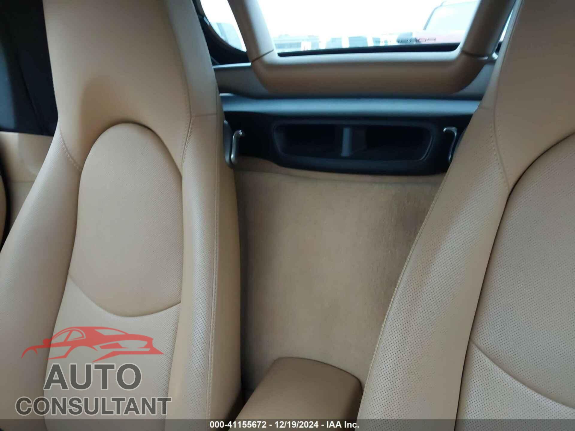 PORSCHE BOXSTER 2012 - WP0CA2A88CS710105