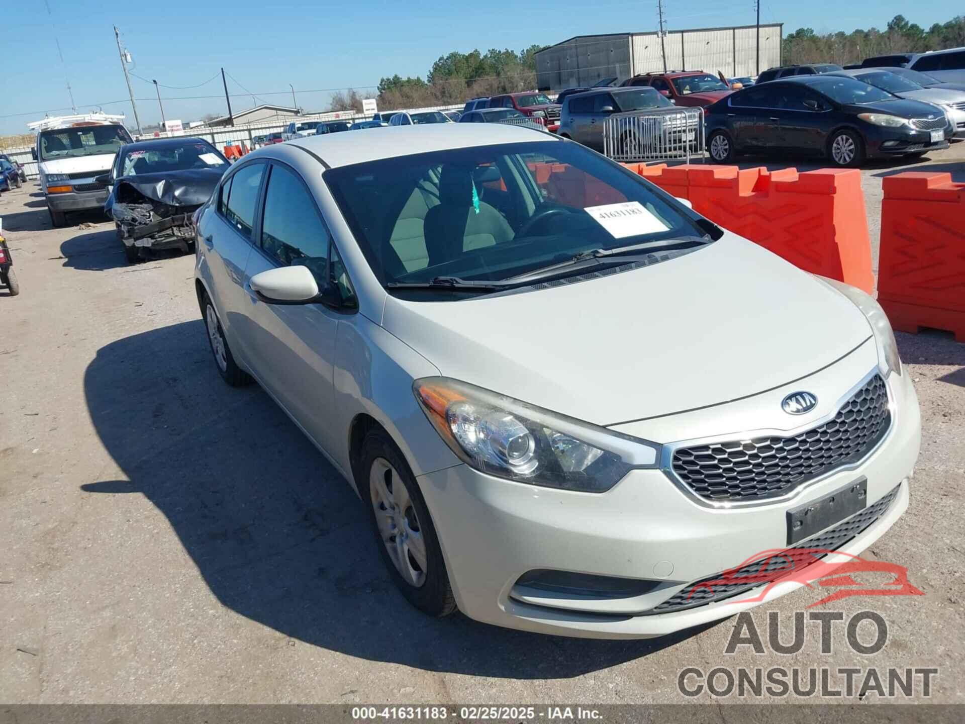 KIA FORTE 2015 - KNAFK4A66F5280921