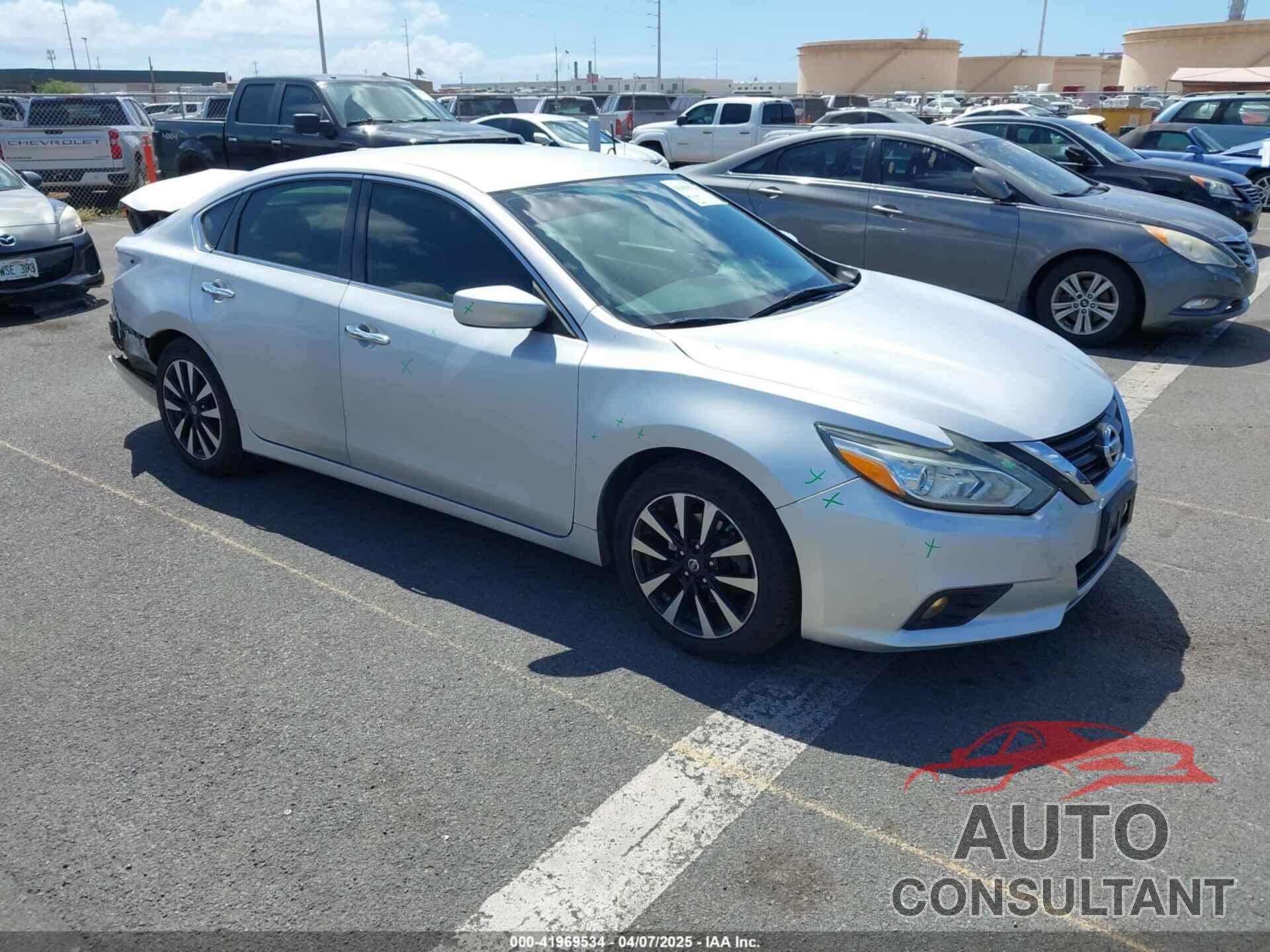 NISSAN ALTIMA 2018 - 1N4AL3AP3JC262268