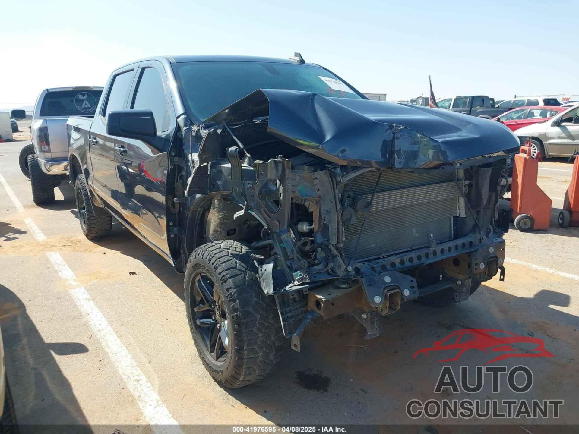 CHEVROLET SILVERADO 1500 2020 - 1GCPYFED0LZ366787