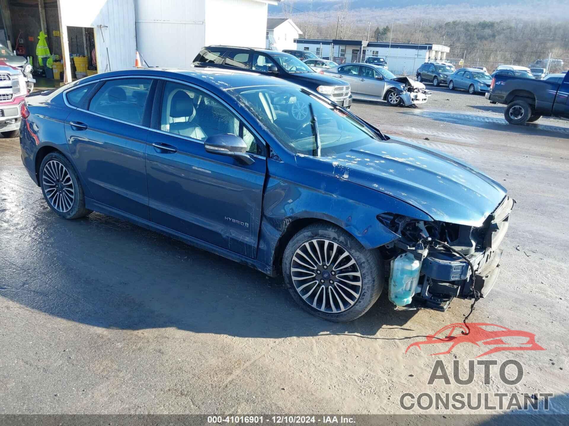 FORD FUSION HYBRID 2018 - 3FA6P0RU3JR241828