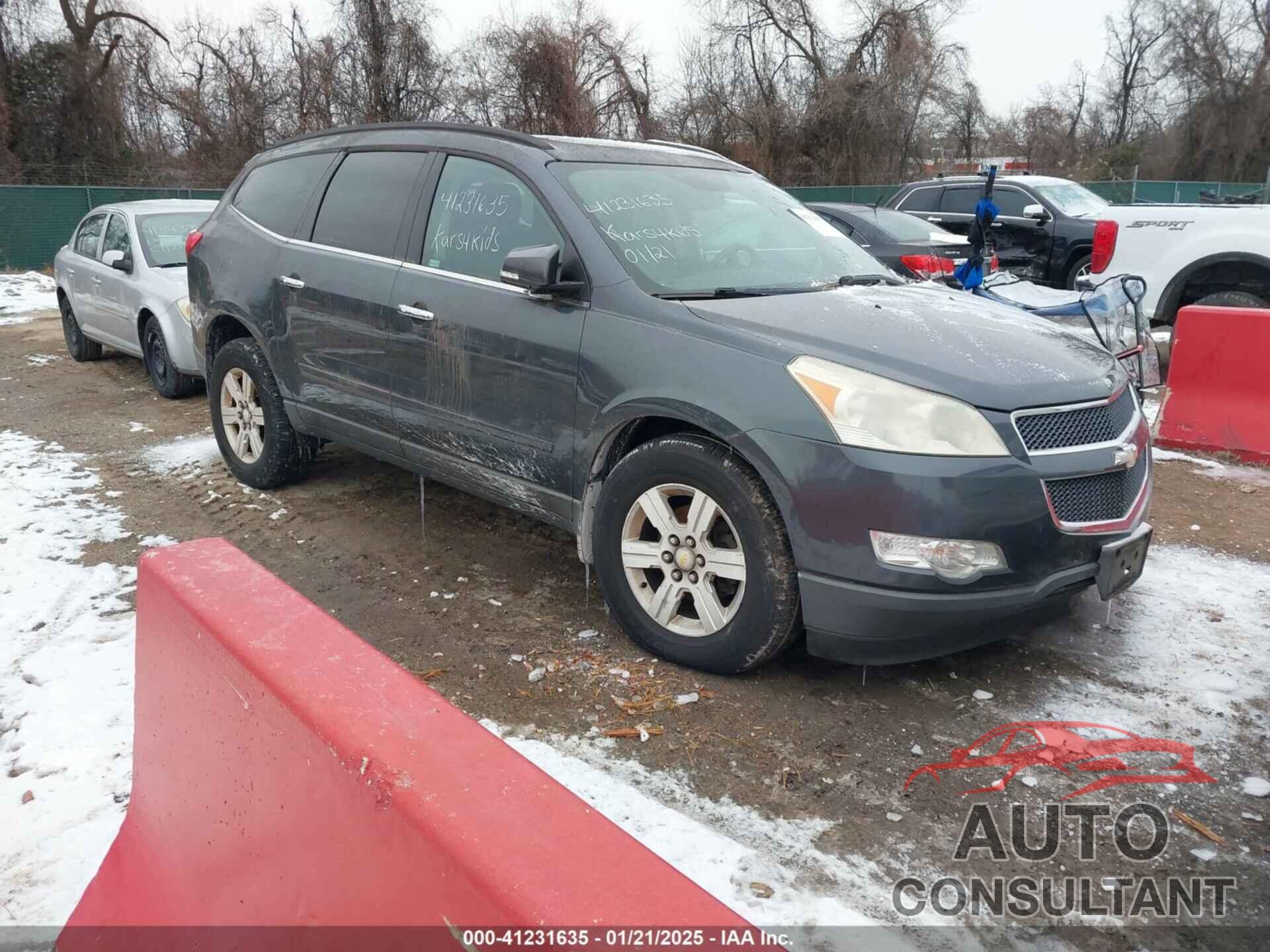 CHEVROLET TRAVERSE 2010 - 1GNLRFED1AJ243336
