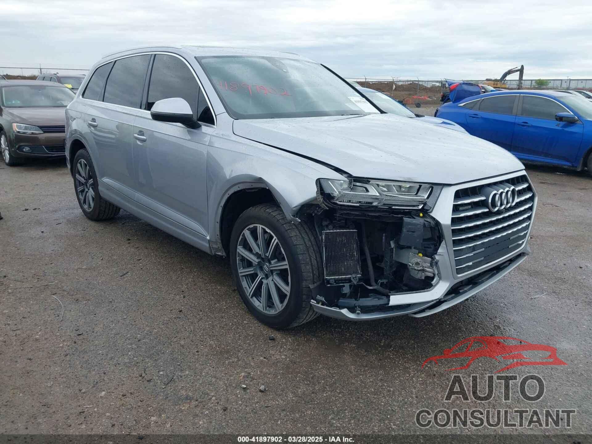 AUDI Q7 2019 - WA1LAAF73KD040924