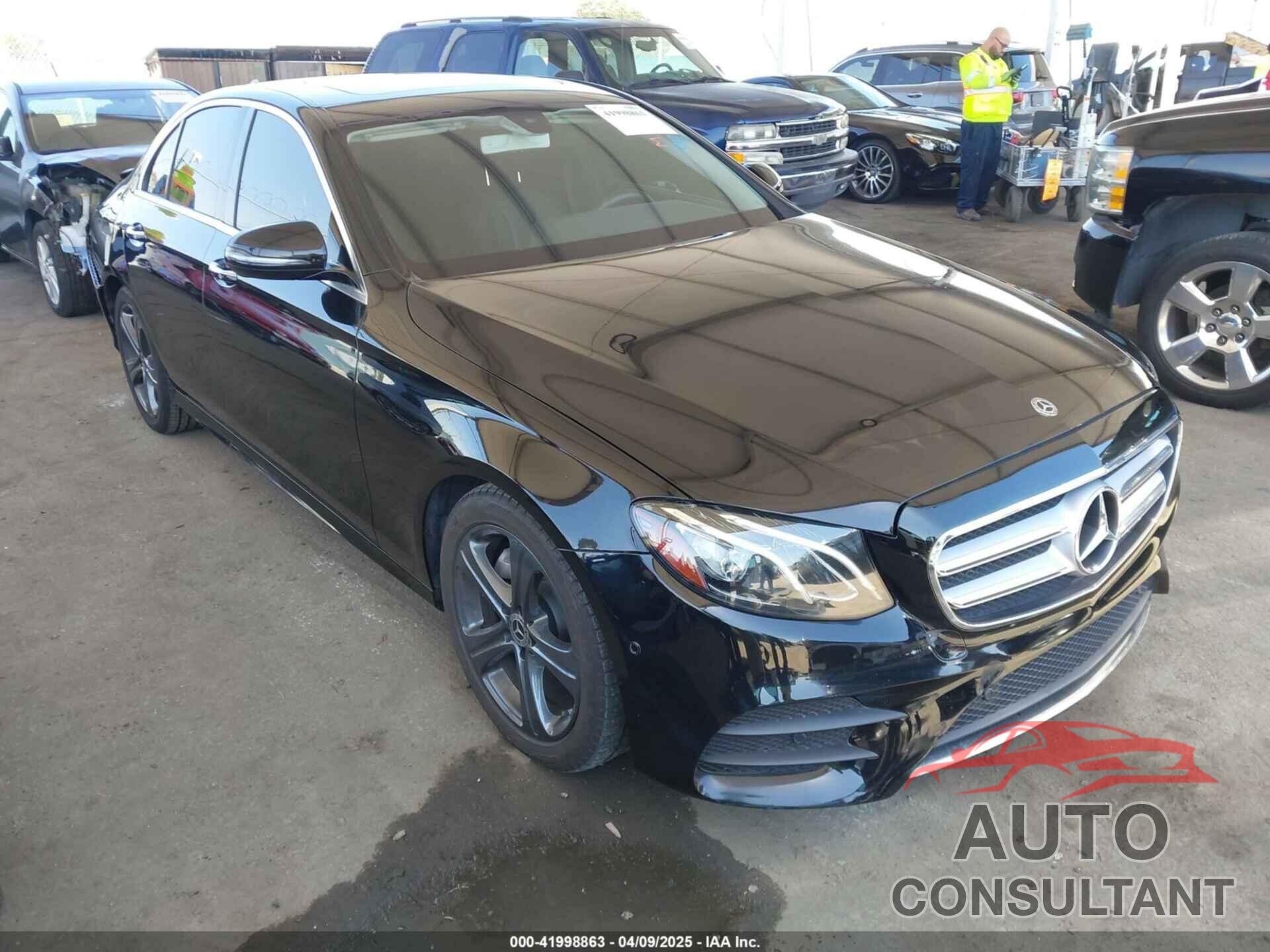 MERCEDES-BENZ E 300 2018 - WDDZF4JB7JA311567