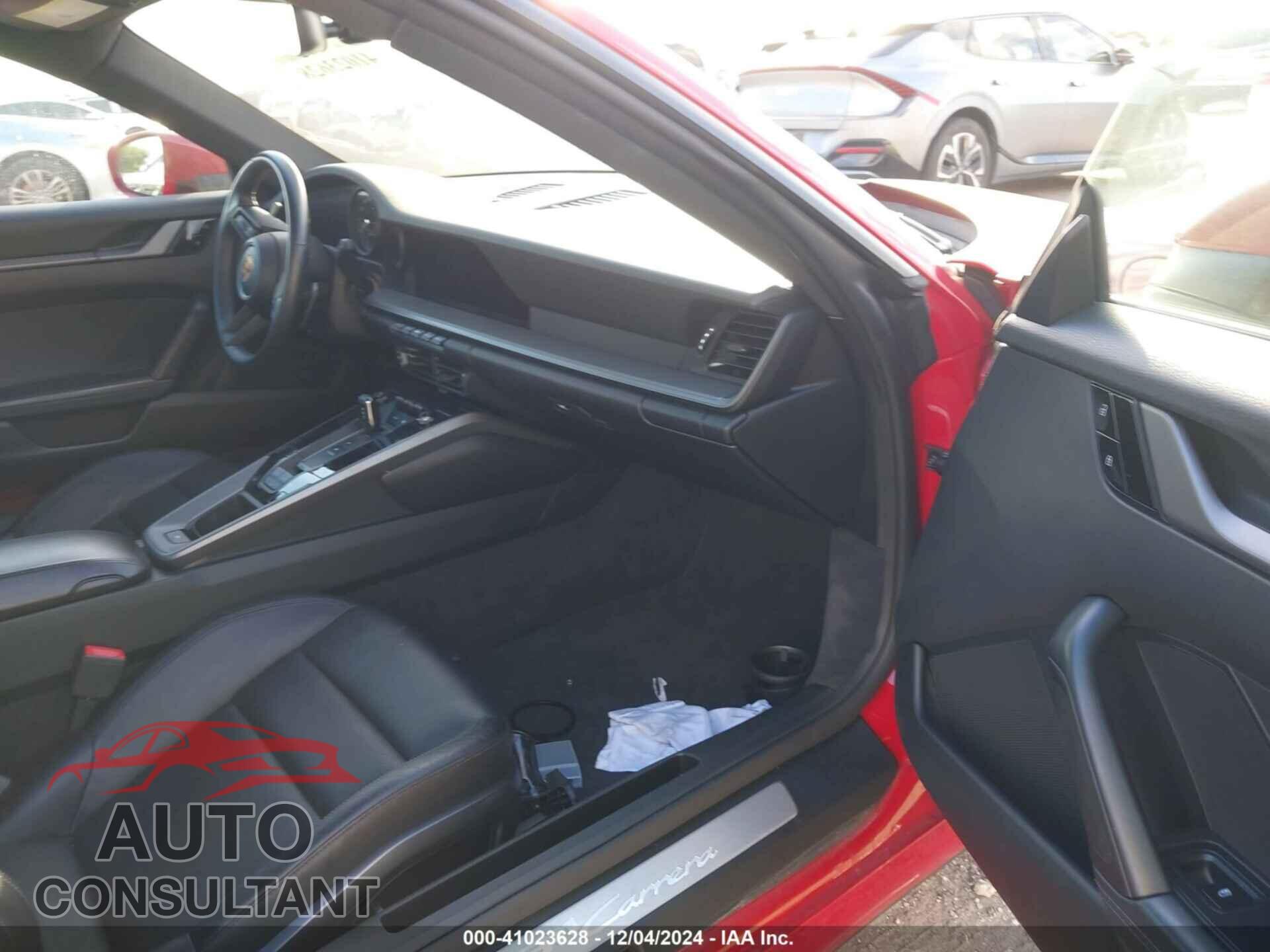 PORSCHE 911 2021 - WP0AA2A99MS205210