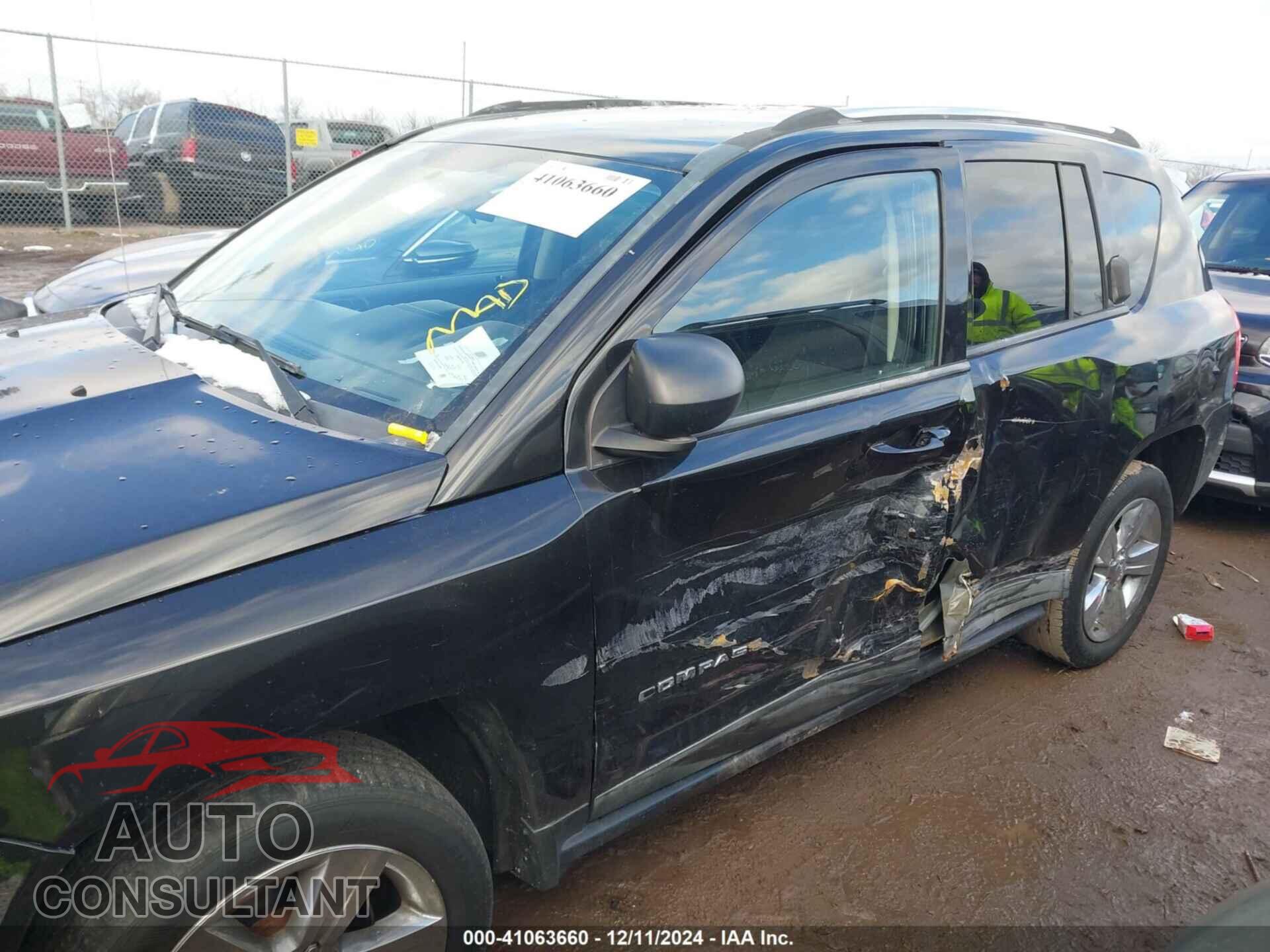 JEEP COMPASS 2011 - 1J4NT1FAXBD138718