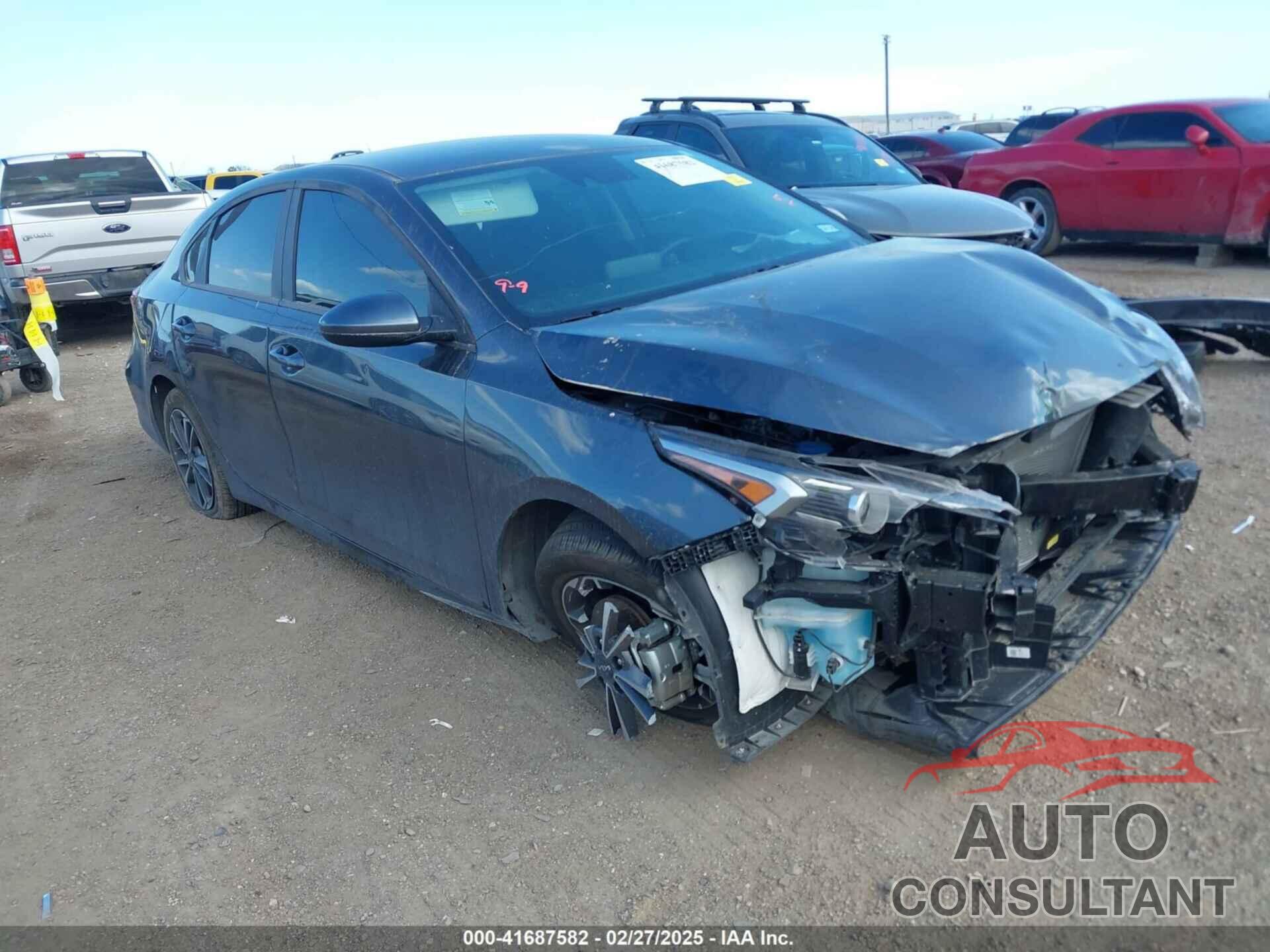 KIA FORTE 2024 - 3KPF24AD8RE765961