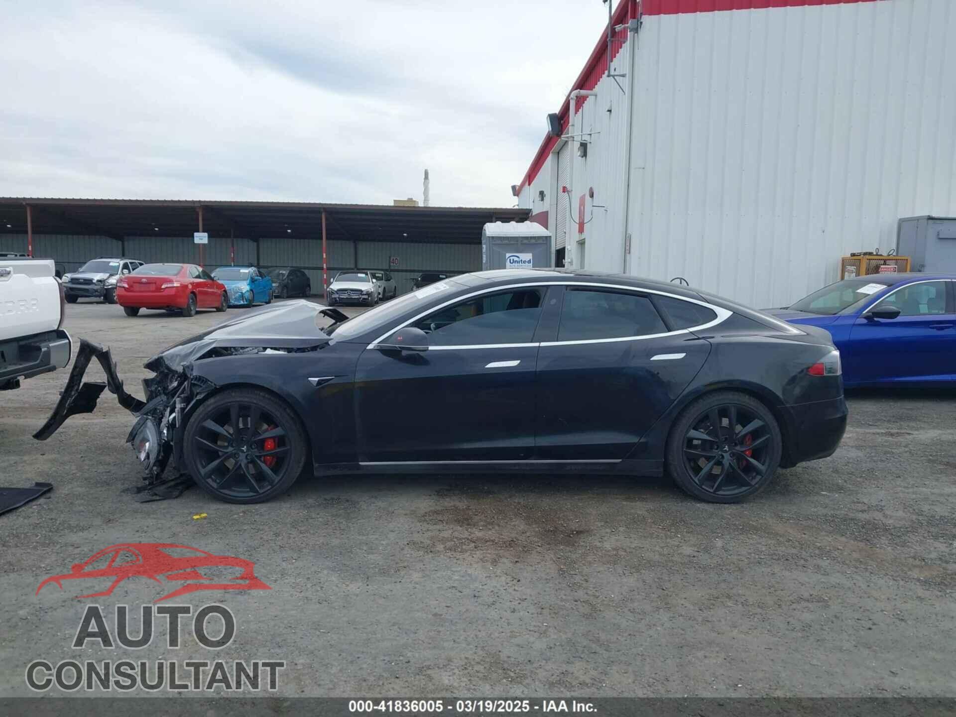 TESLA MODEL S 2016 - 5YJSA1E4XGF171681