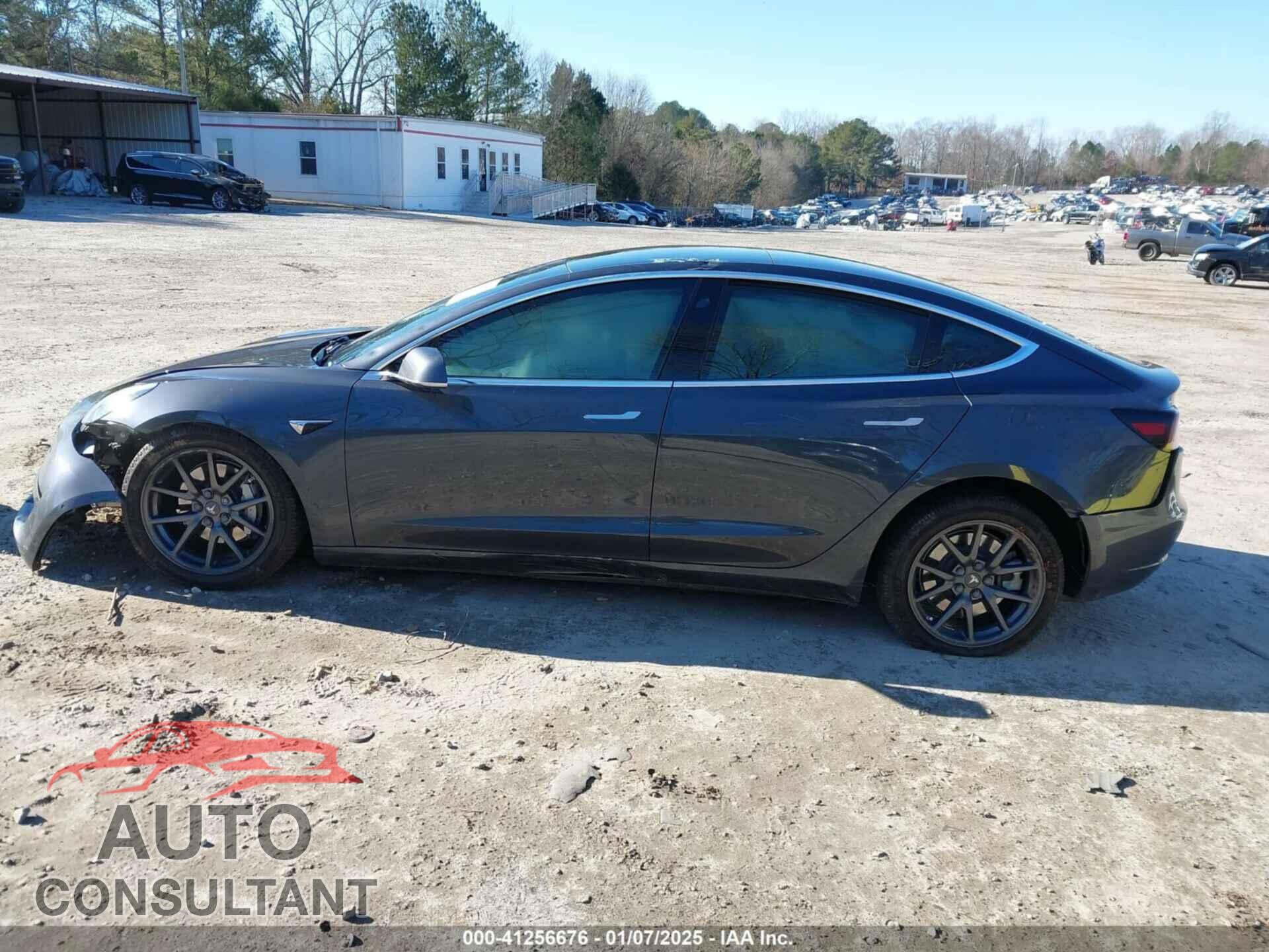 TESLA MODEL 3 2019 - 5YJ3E1EB2KF385998