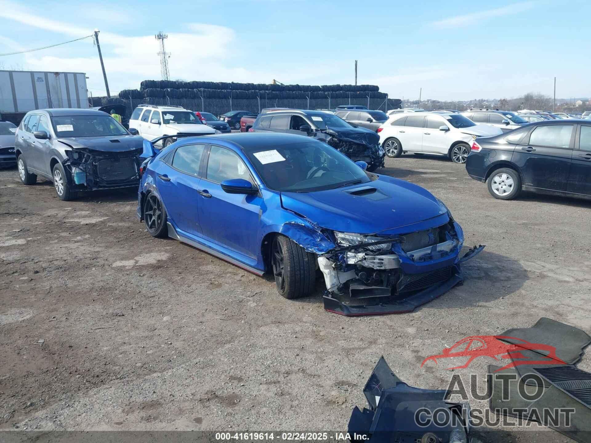 HONDA CIVIC 2017 - SHHFK8G76HU200964