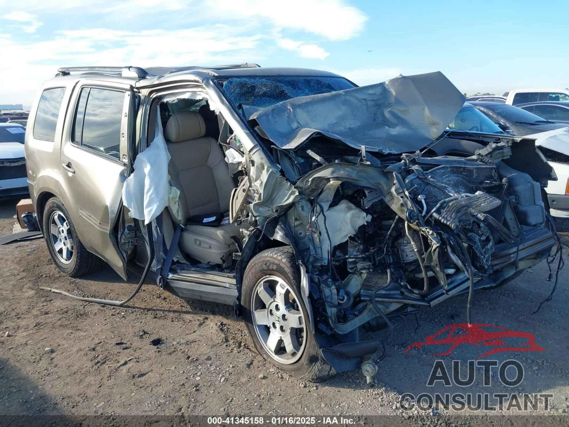 HONDA PILOT 2011 - 5FNYF4H97BB102184