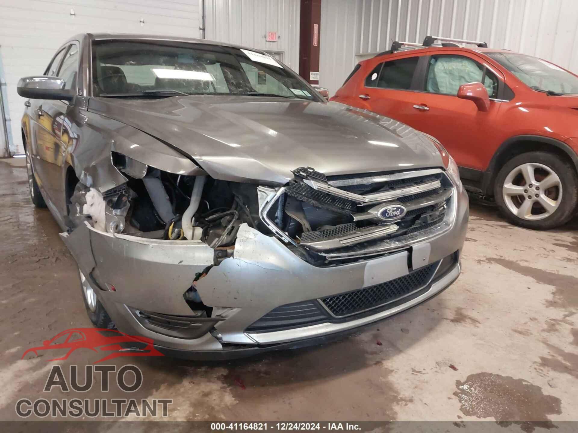 FORD TAURUS 2013 - 1FAHP2F82DG195738