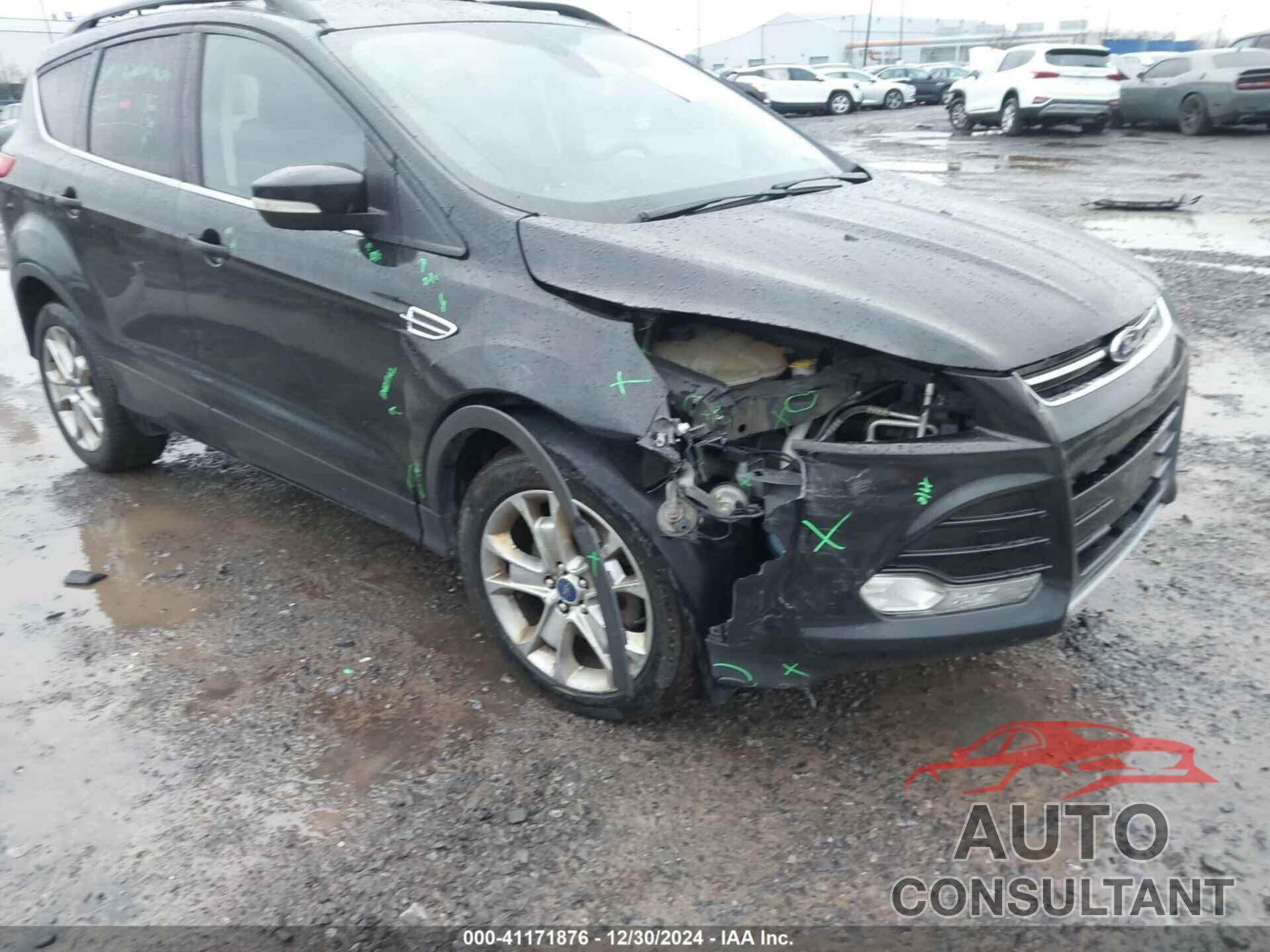 FORD ESCAPE 2013 - 1FMCU9H97DUA91903