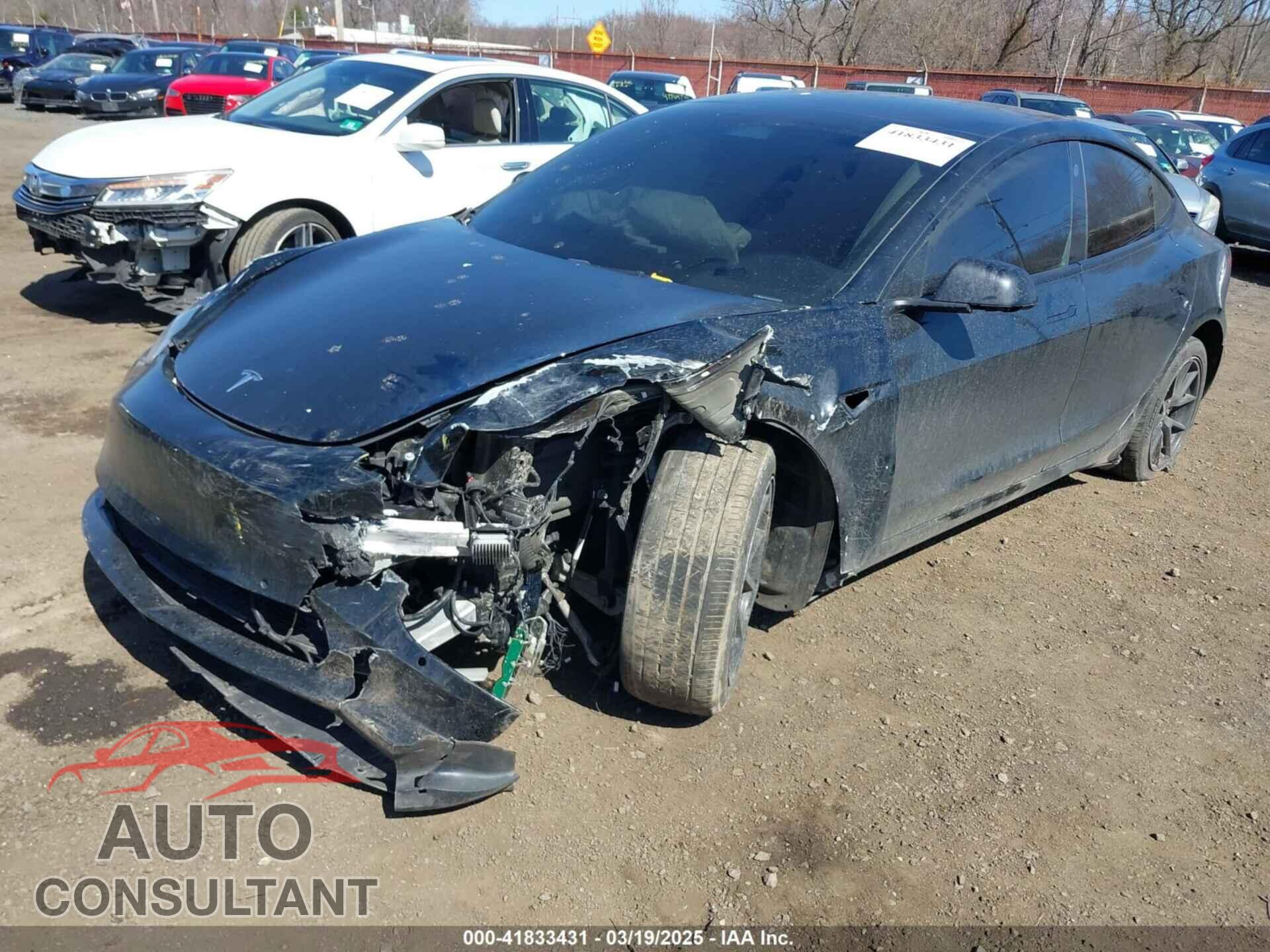 TESLA MODEL 3 2022 - 5YJ3E1EA0NF190056