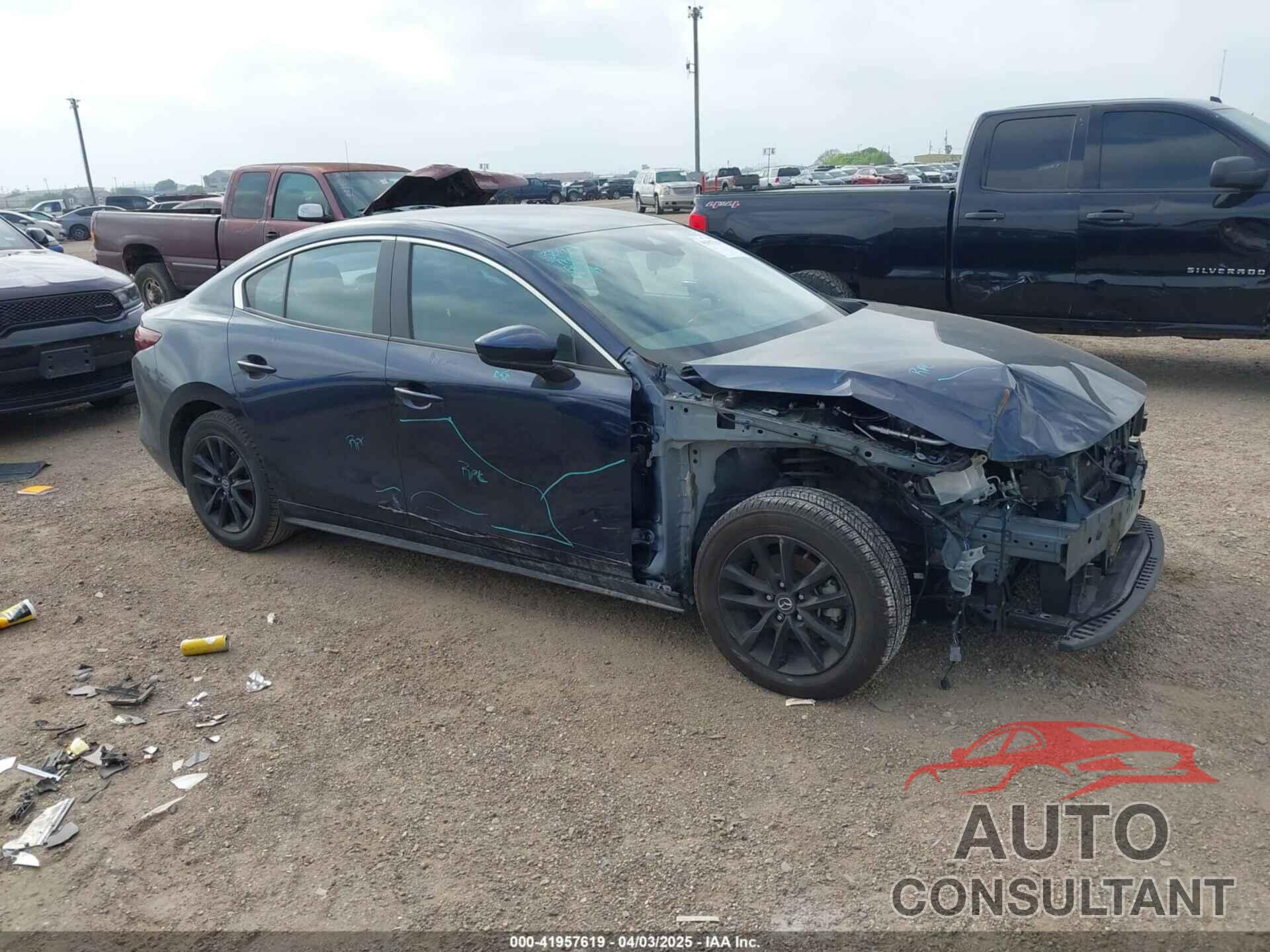 MAZDA MAZDA3 2021 - JM1BPAAL4M1314270