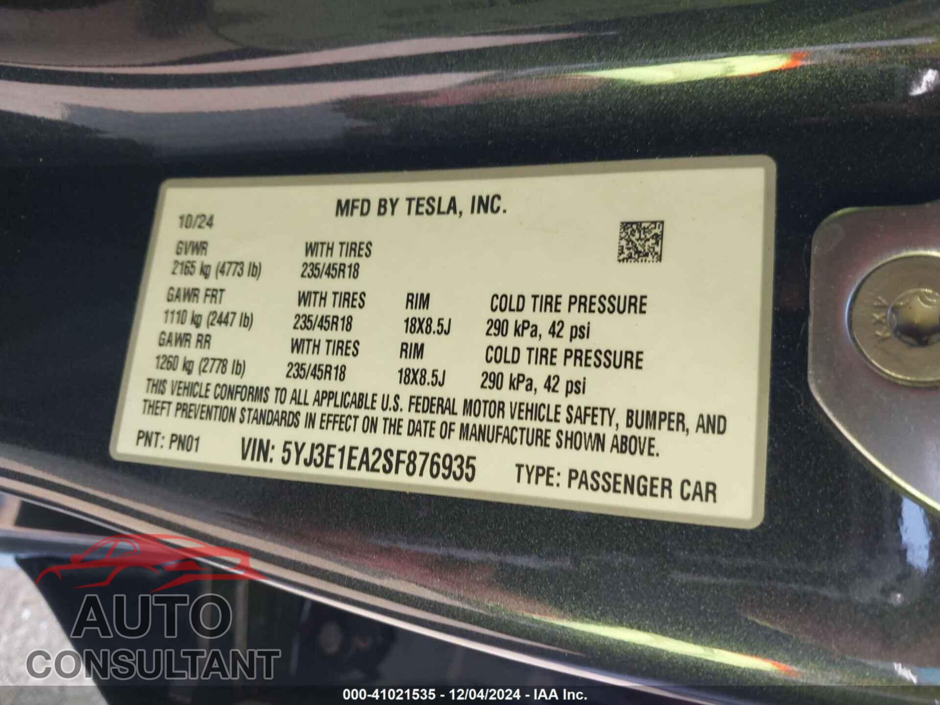 TESLA MODEL 3 2025 - 5YJ3E1EA2SF876935