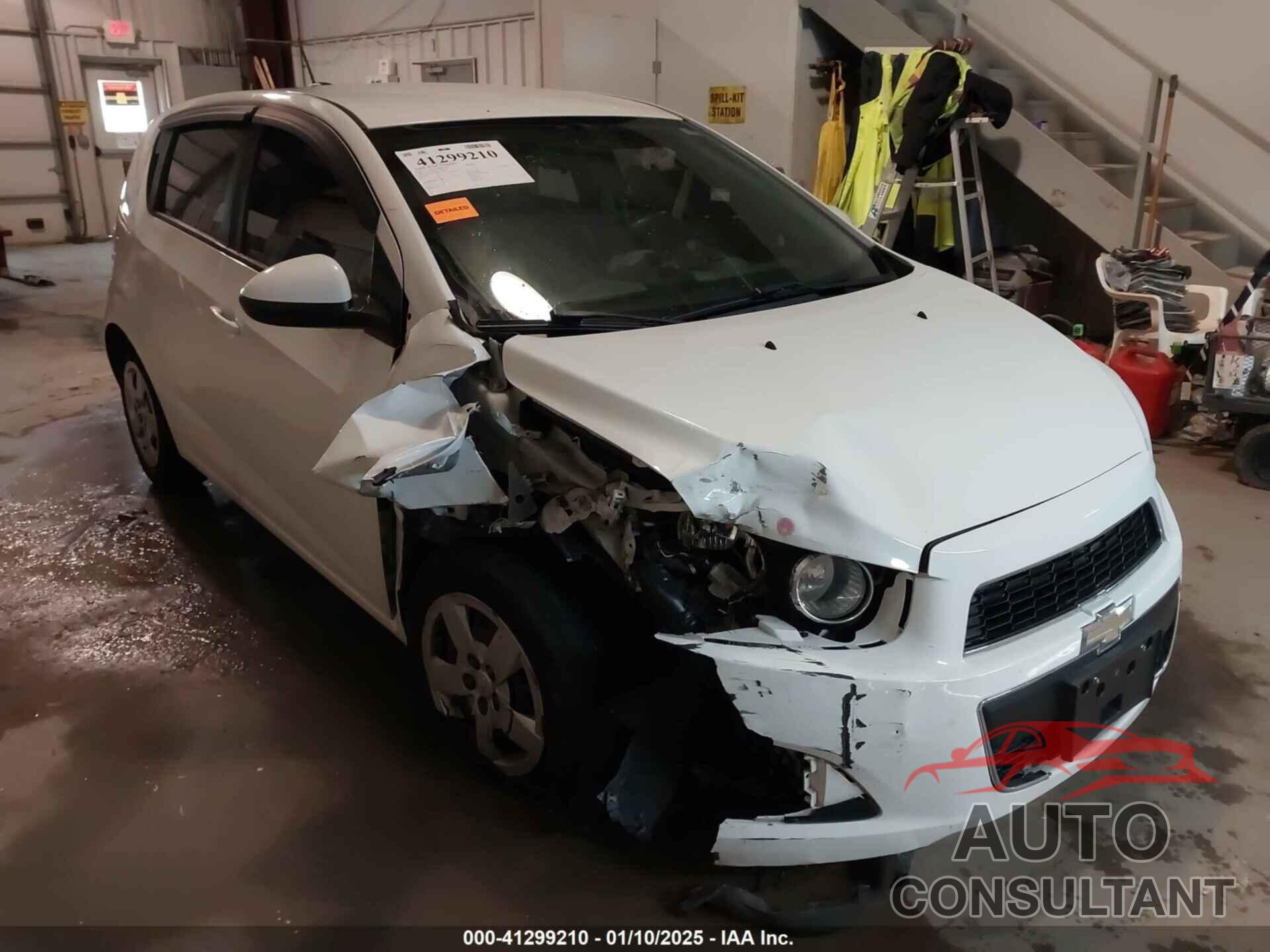 CHEVROLET SONIC 2016 - 1G1JA6SH1G4174680