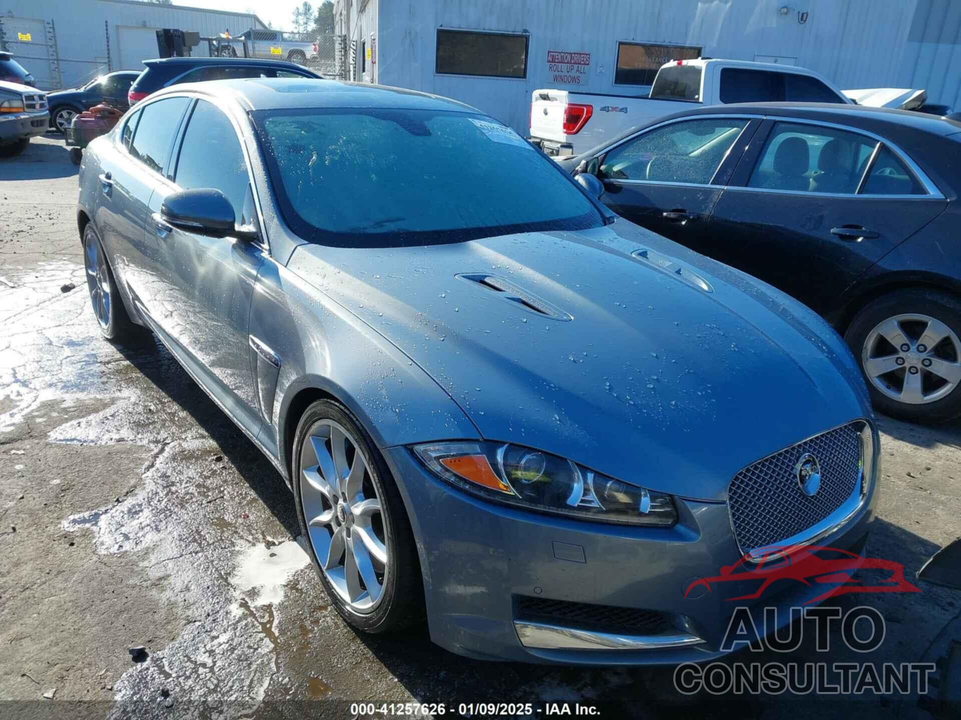 JAGUAR XF 2013 - SAJWA0HE5DMS81686