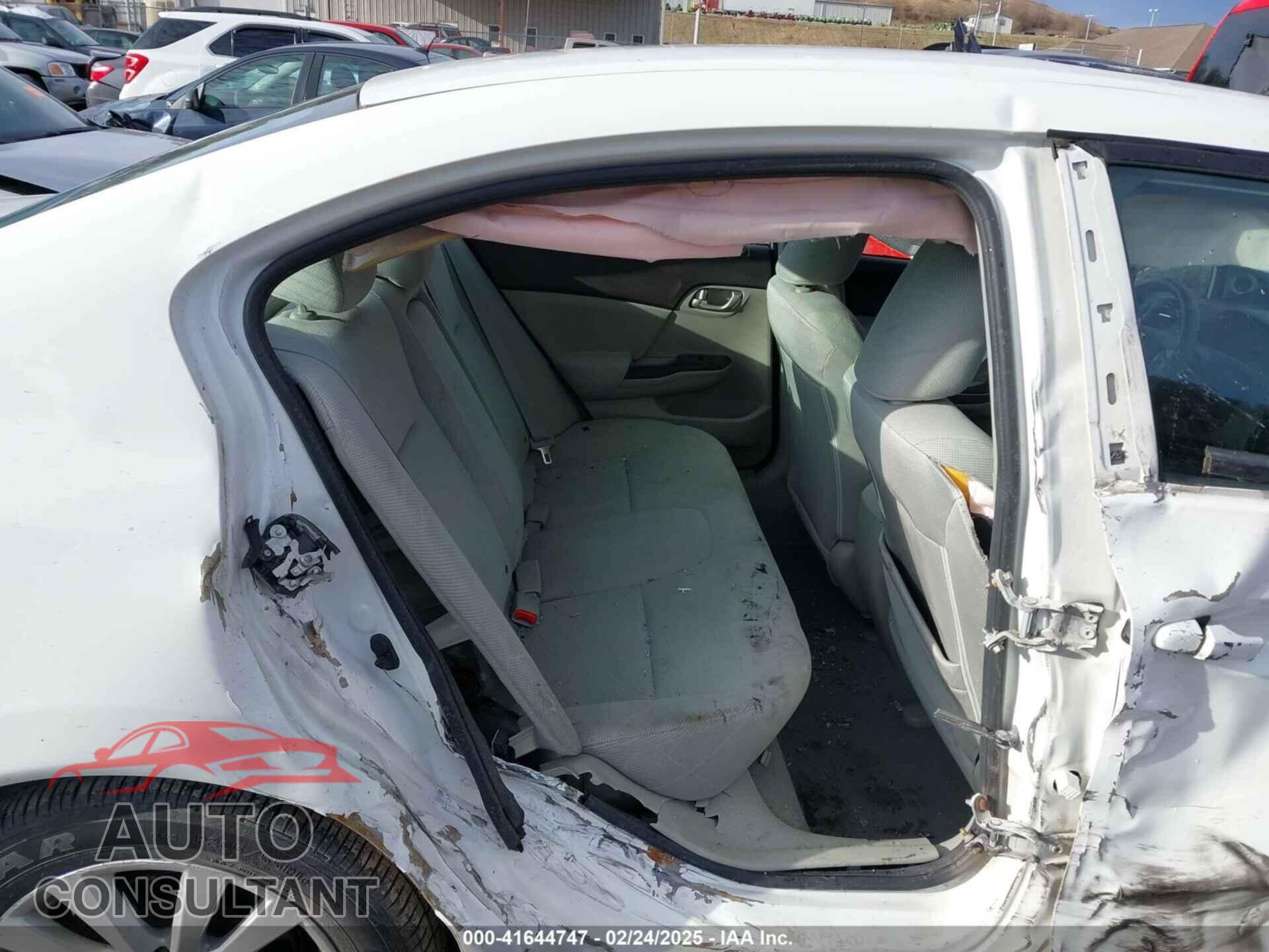 HONDA CIVIC 2012 - 2HGFB2F83CH607671