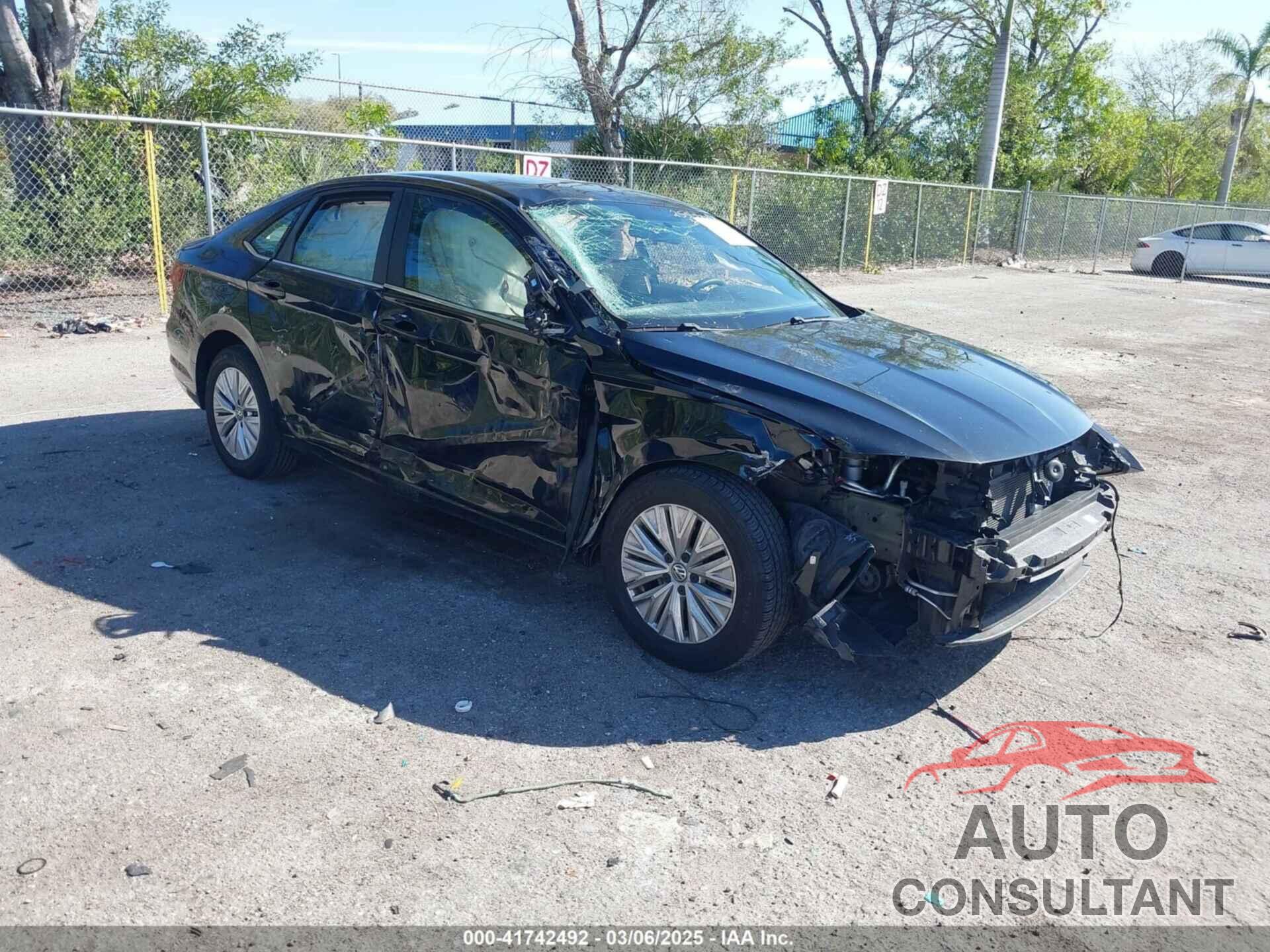 VOLKSWAGEN JETTA 2019 - 3VWC57BU6KM165412