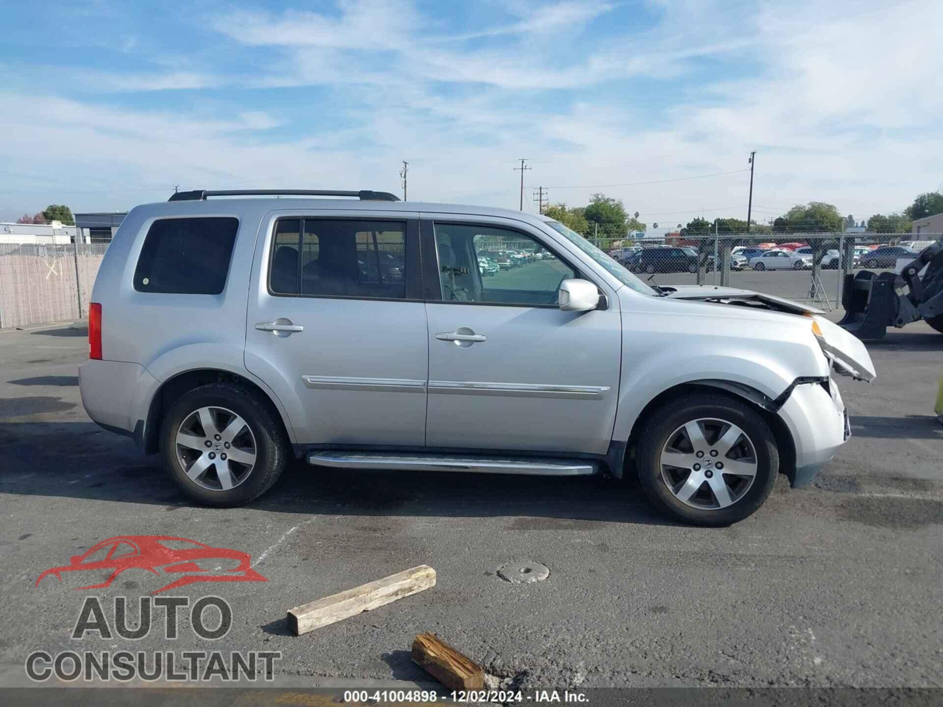 HONDA PILOT 2013 - 5FNYF3H91DB001347