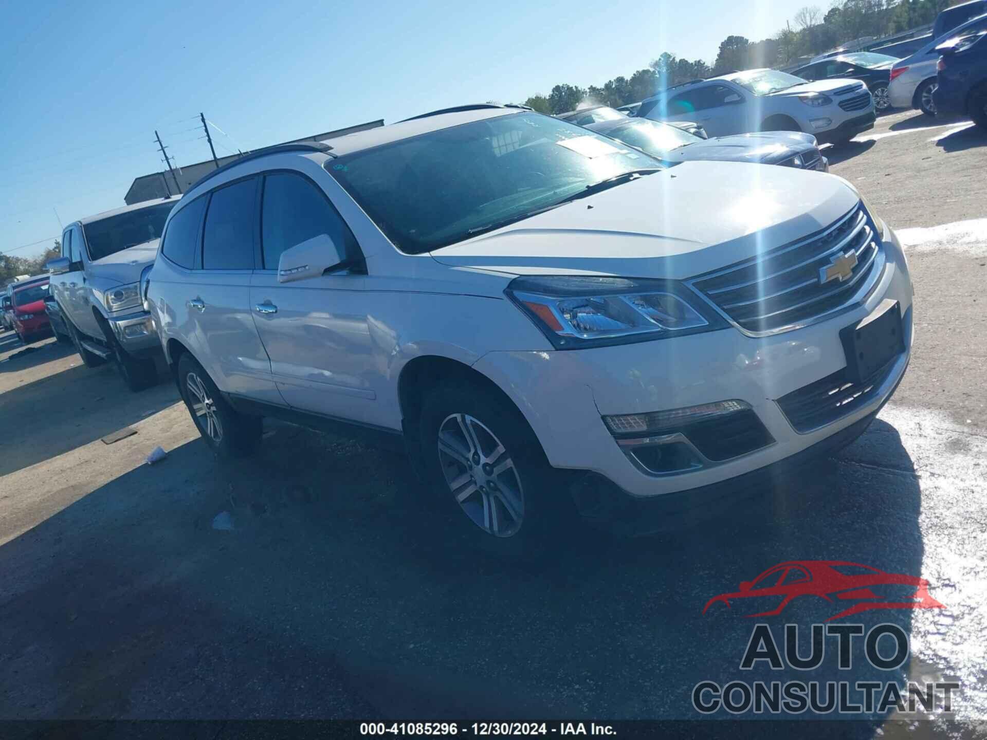 CHEVROLET TRAVERSE 2015 - 1GNKRHKD6FJ157782