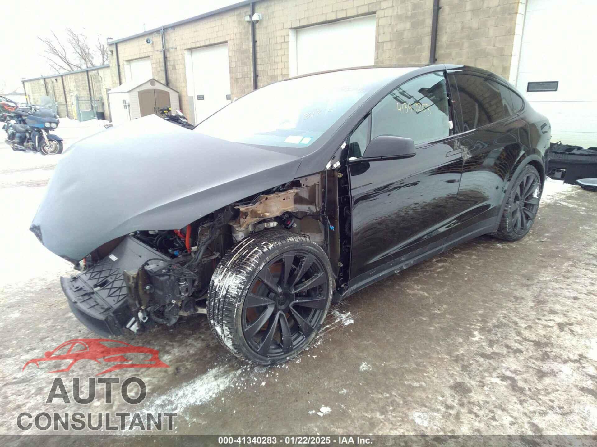 TESLA MODEL X 2024 - 7SAXCAE51RF457496
