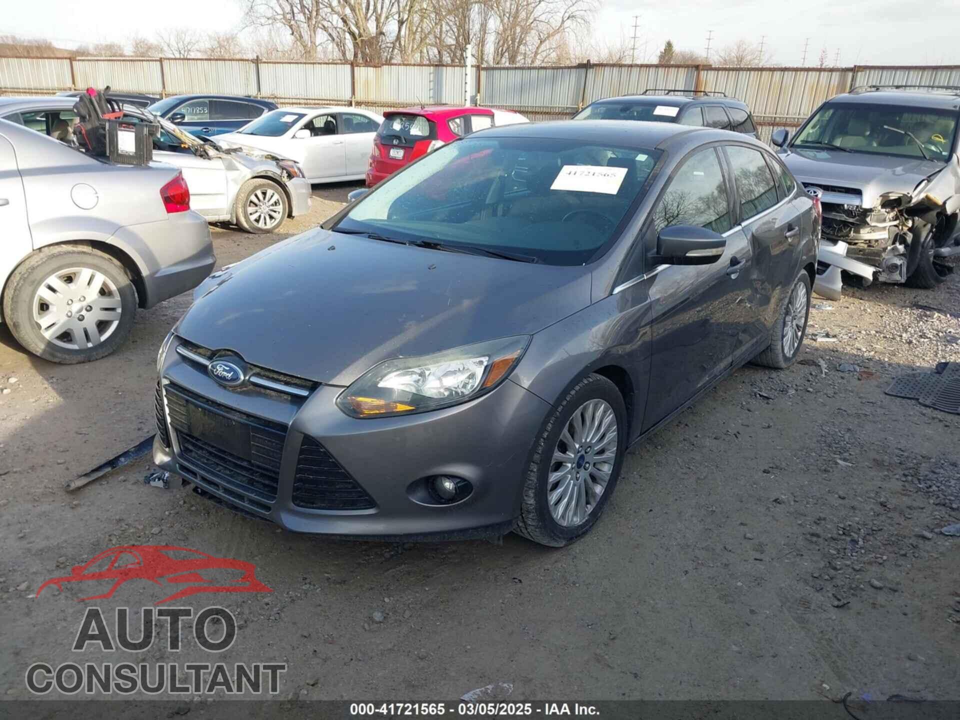 FORD FOCUS 2012 - 1FAHP3J2XCL421412