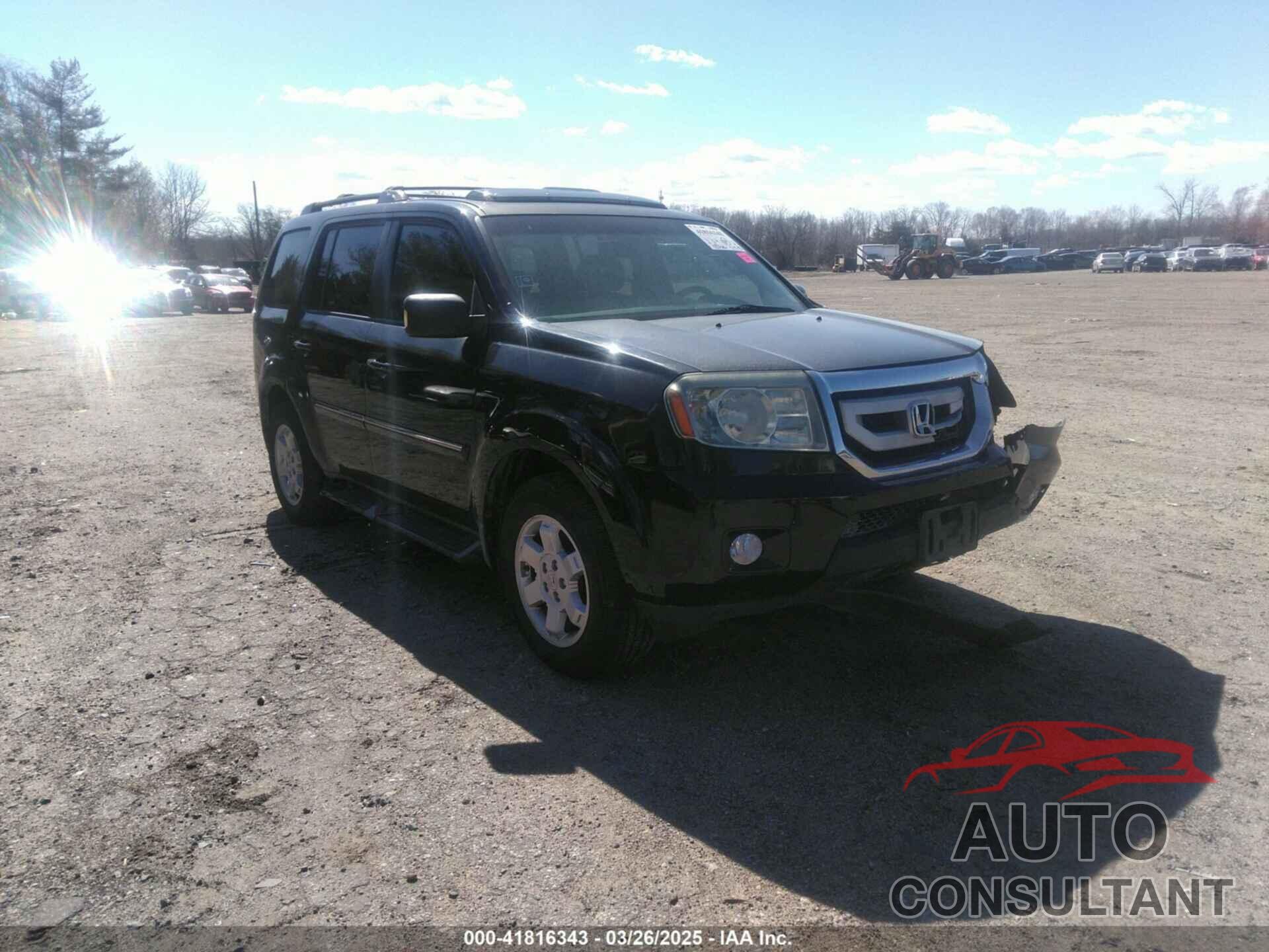 HONDA PILOT 2011 - 5FNYF3H98BB027344