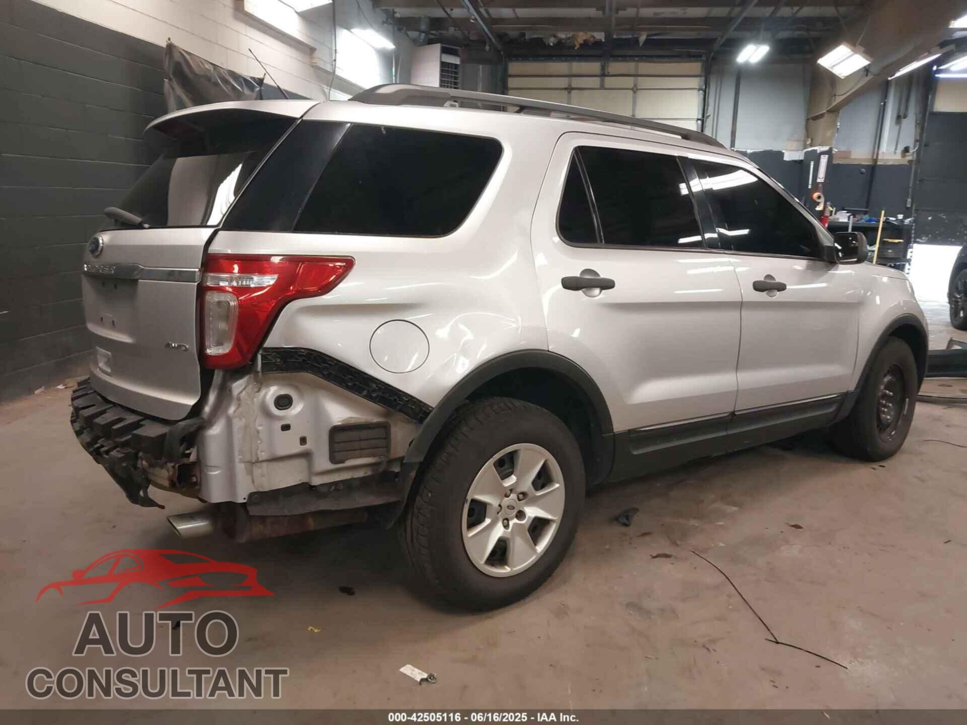 FORD EXPLORER 2011 - 1FMHK8B83BGA85680