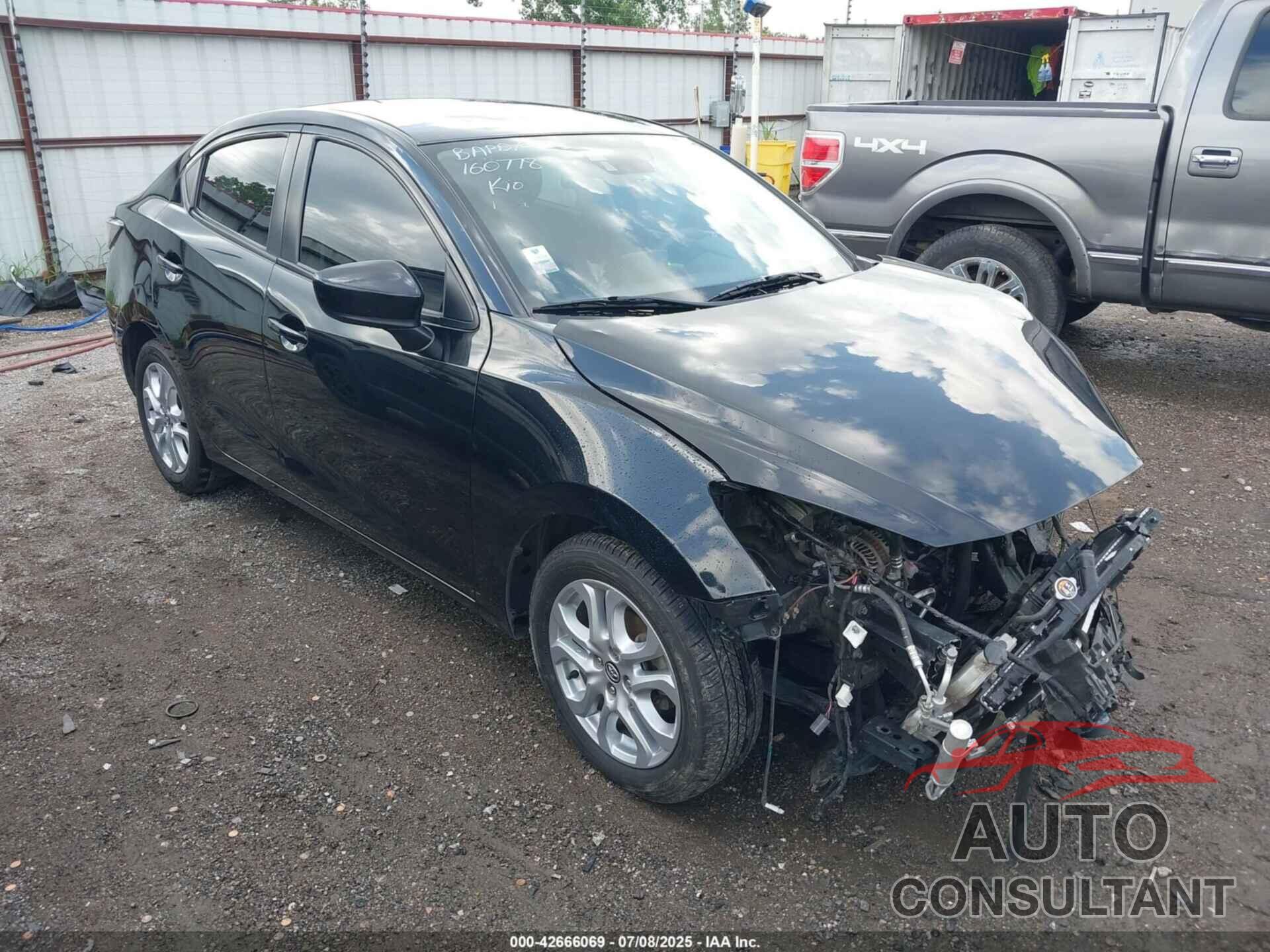 TOYOTA YARIS IA 2018 - 3MYDLBYV8JY318557